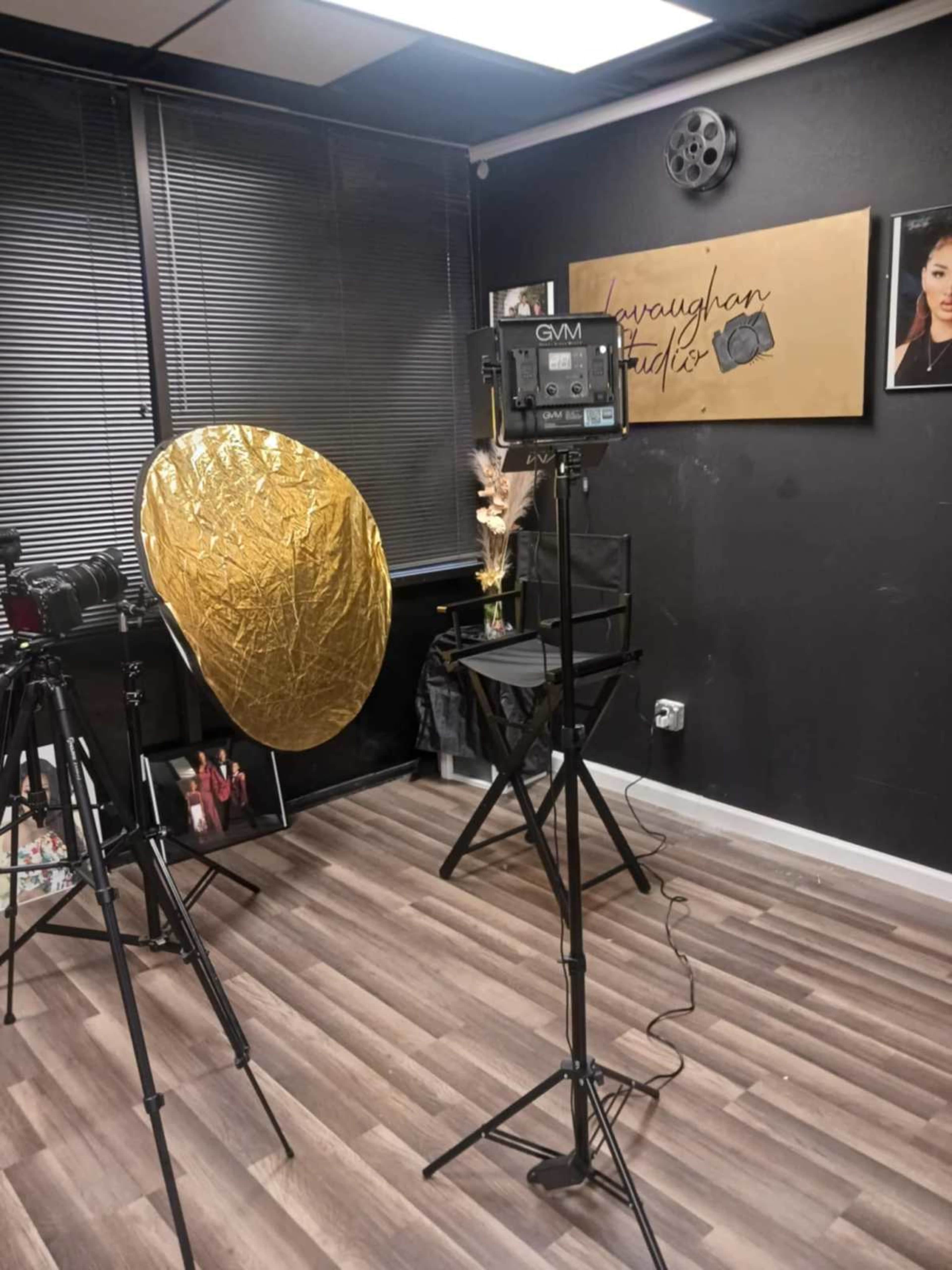 Photography Studio creative Space Image in Jollyville, Austin, TX