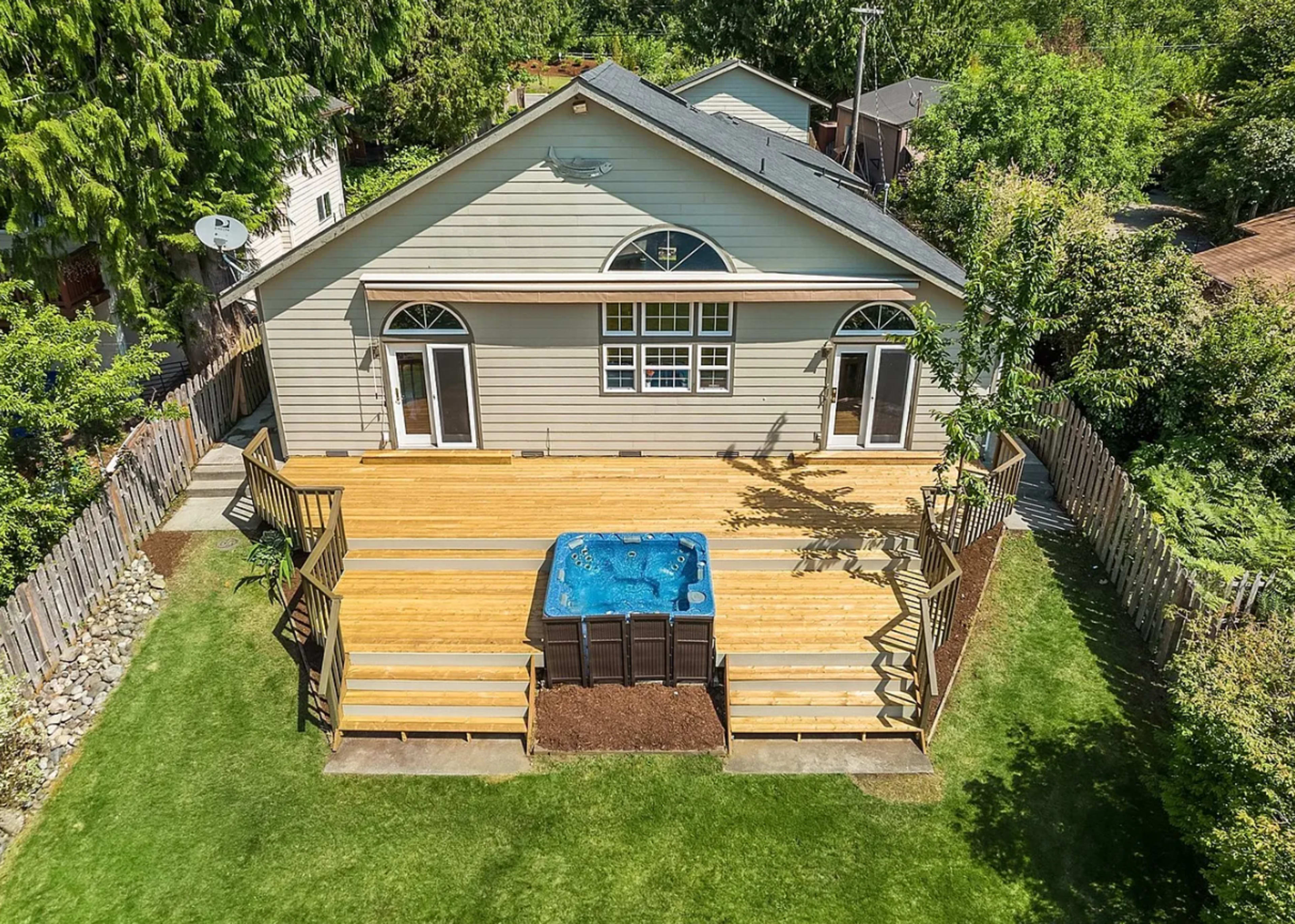 Weddings, Parties & Events Image in Maple Heights-Lake Desire, RENTON, WA