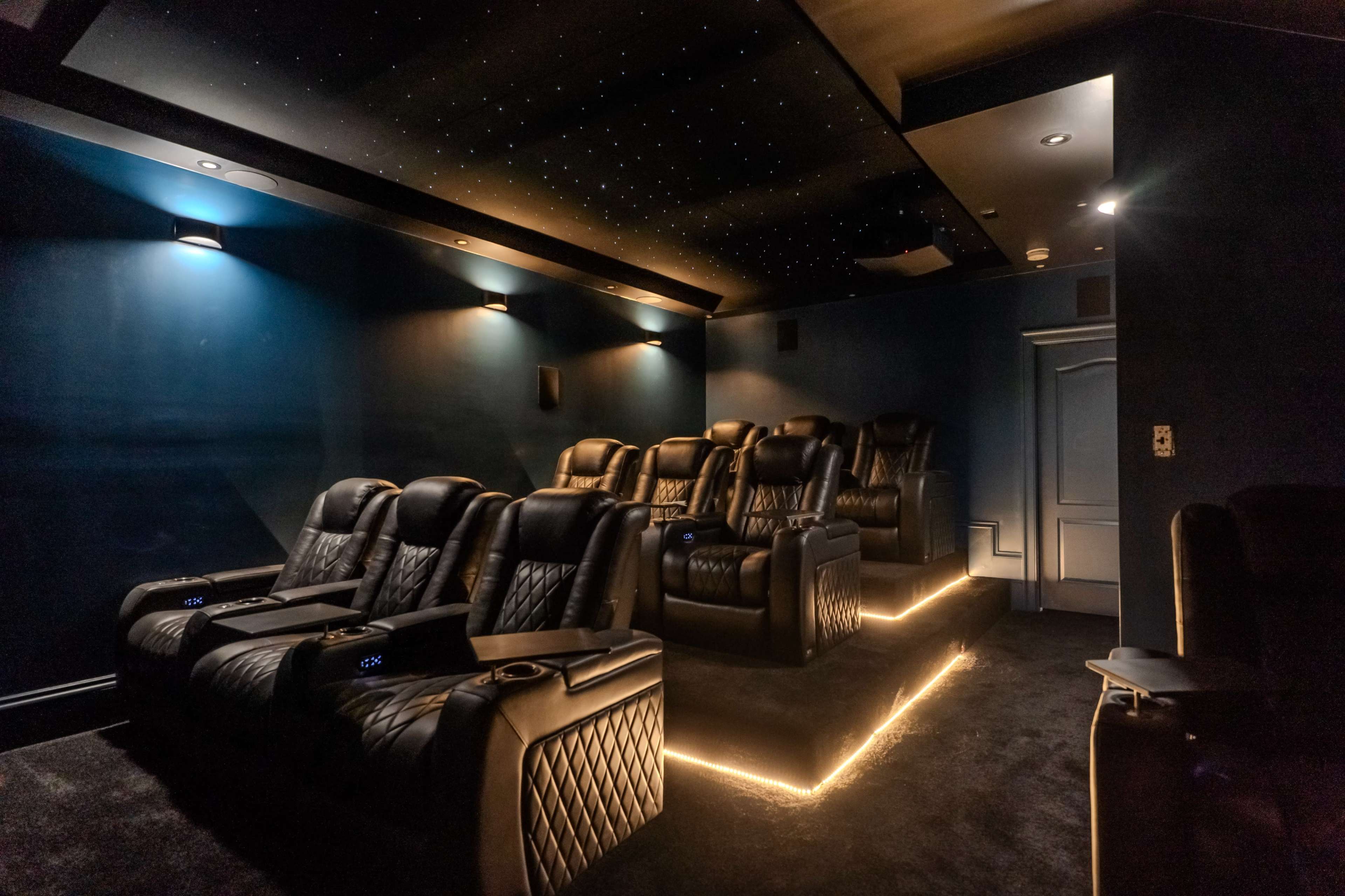 Vibrant Estate Nestled in the Oaks of Historic Five Points Neighborhood Image in Oberlin Village, Raleigh, NC