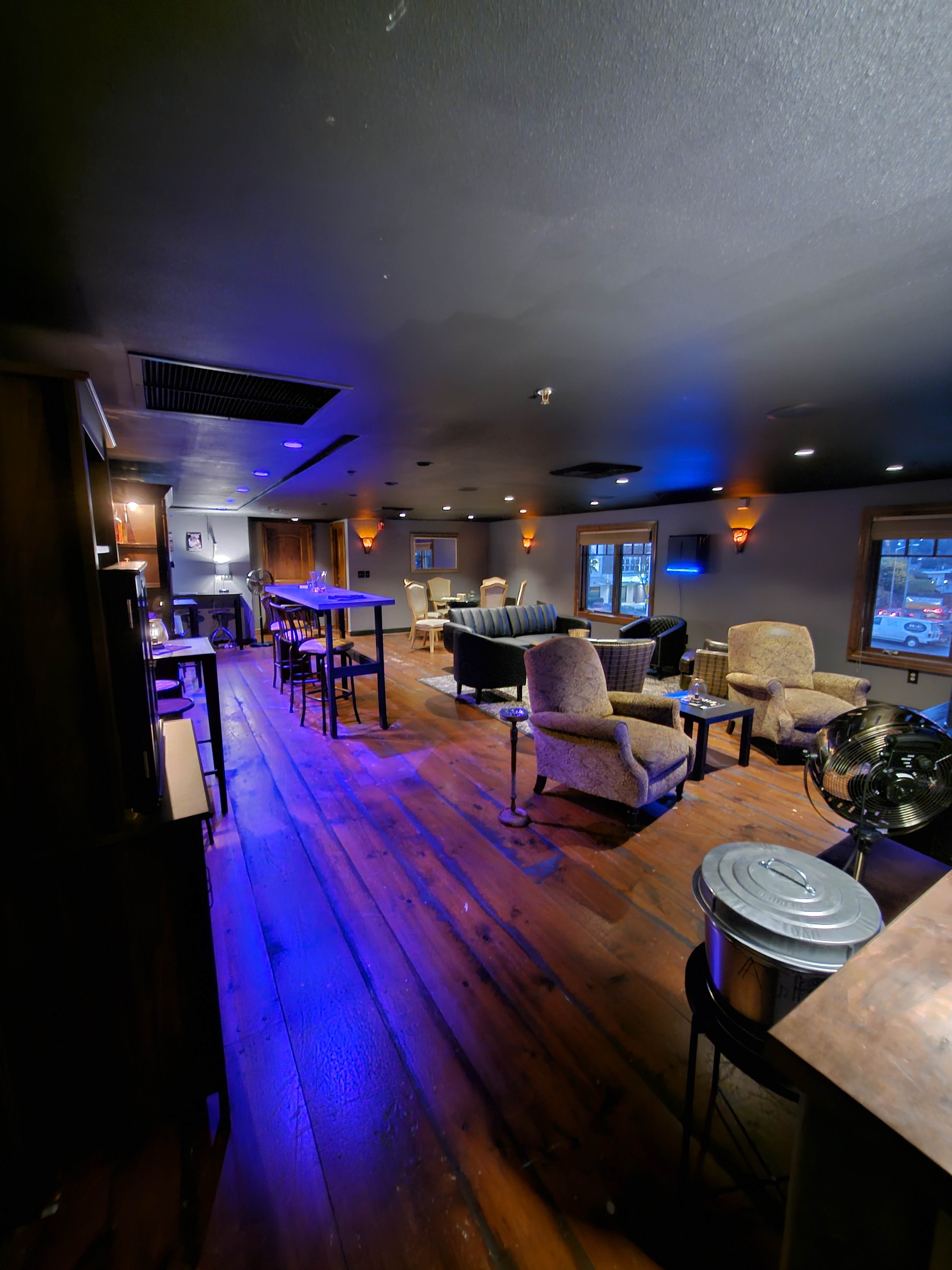 Downtown Des Moines. Close to the Marina. Located near shops and restaurants. Image in Des Moines, Des Moines, WA