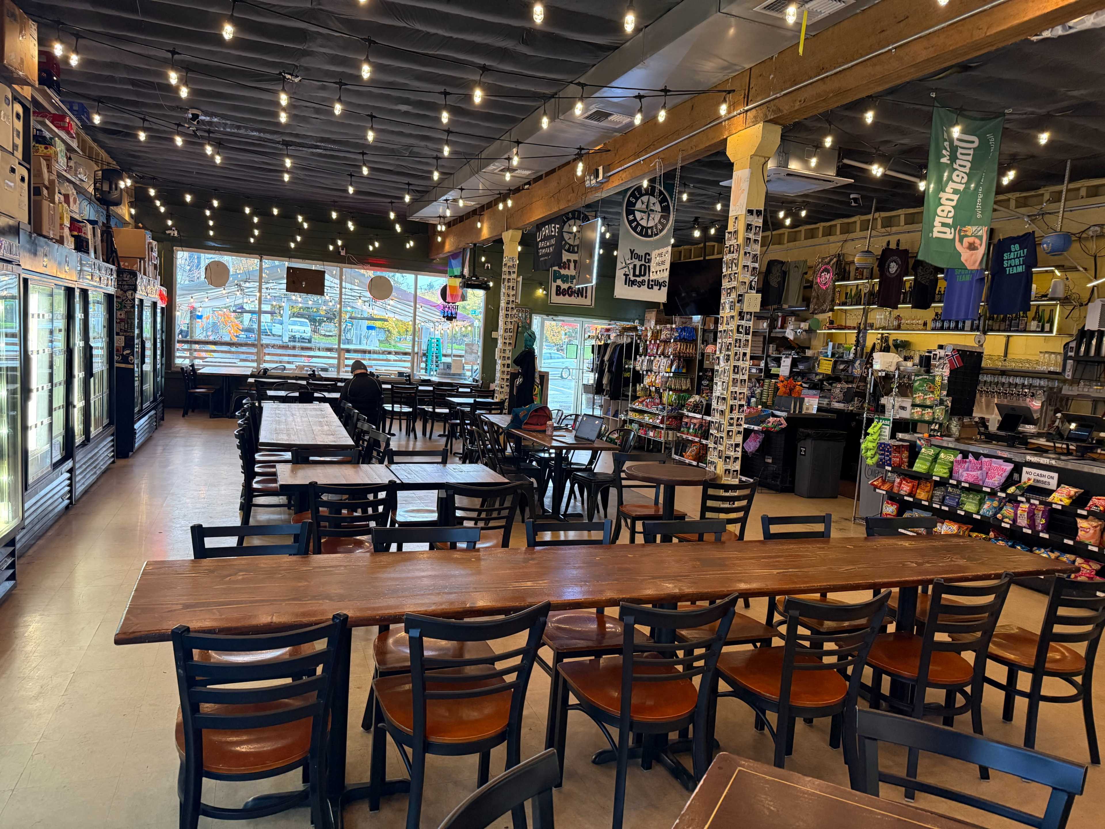 Craft Beer Bar Image in Greenwood, Seattle, WA, WA