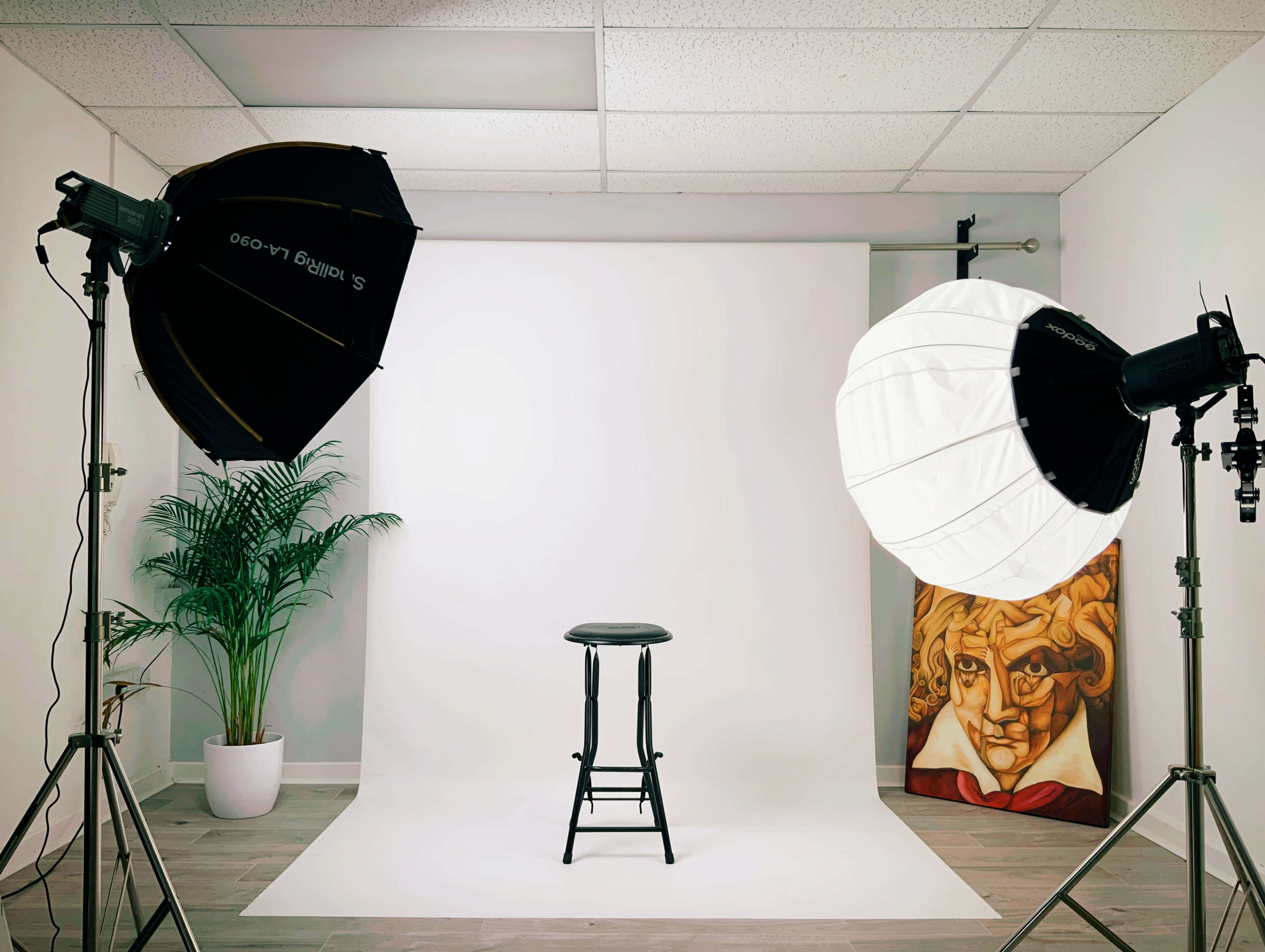 Minimalist Rural Content Space & Music Studio Image in Higham on the Hill, NUNEATON, ENG