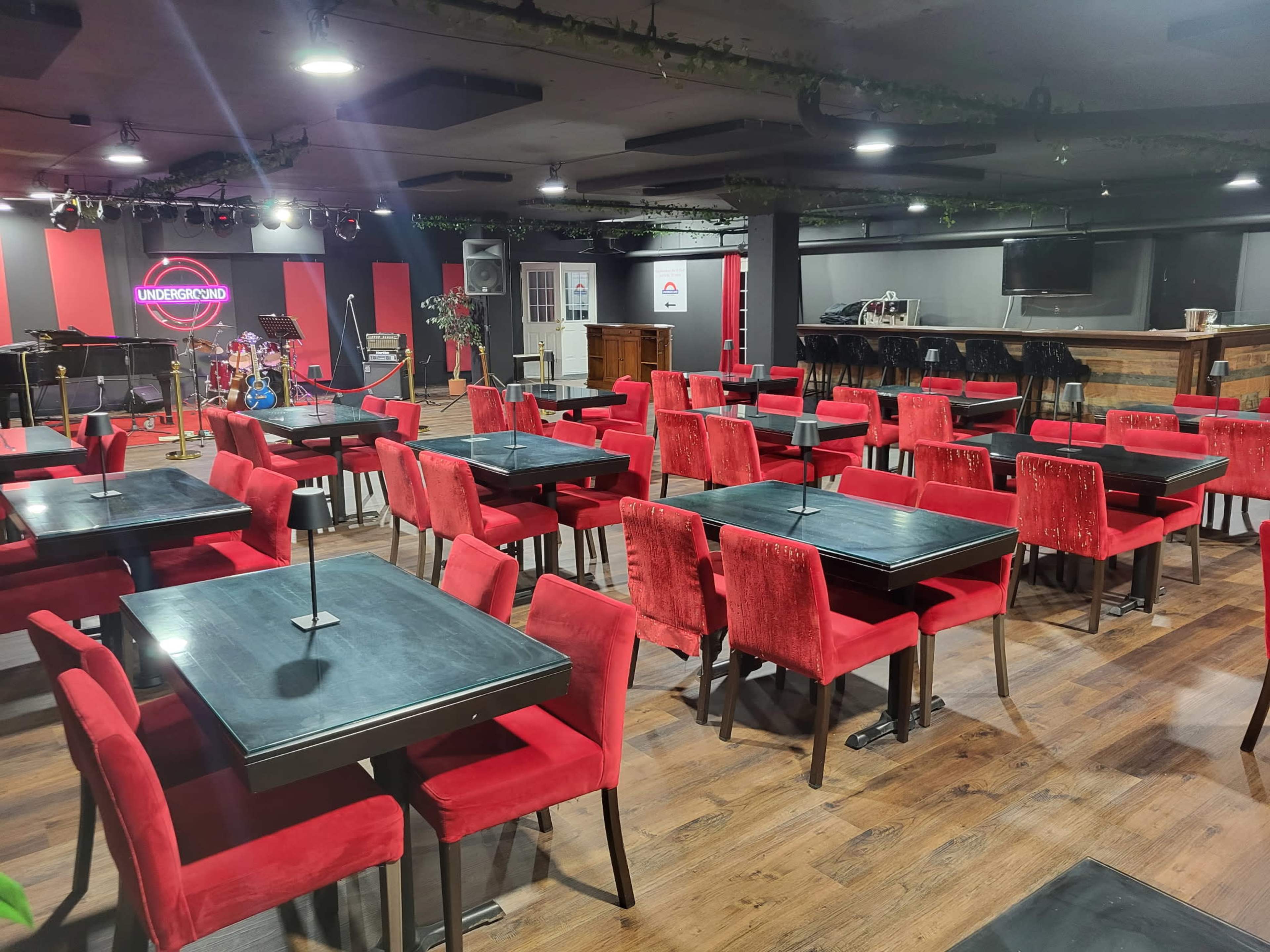The Underground Event Lounge Image in Mineola, Mississauga, ON