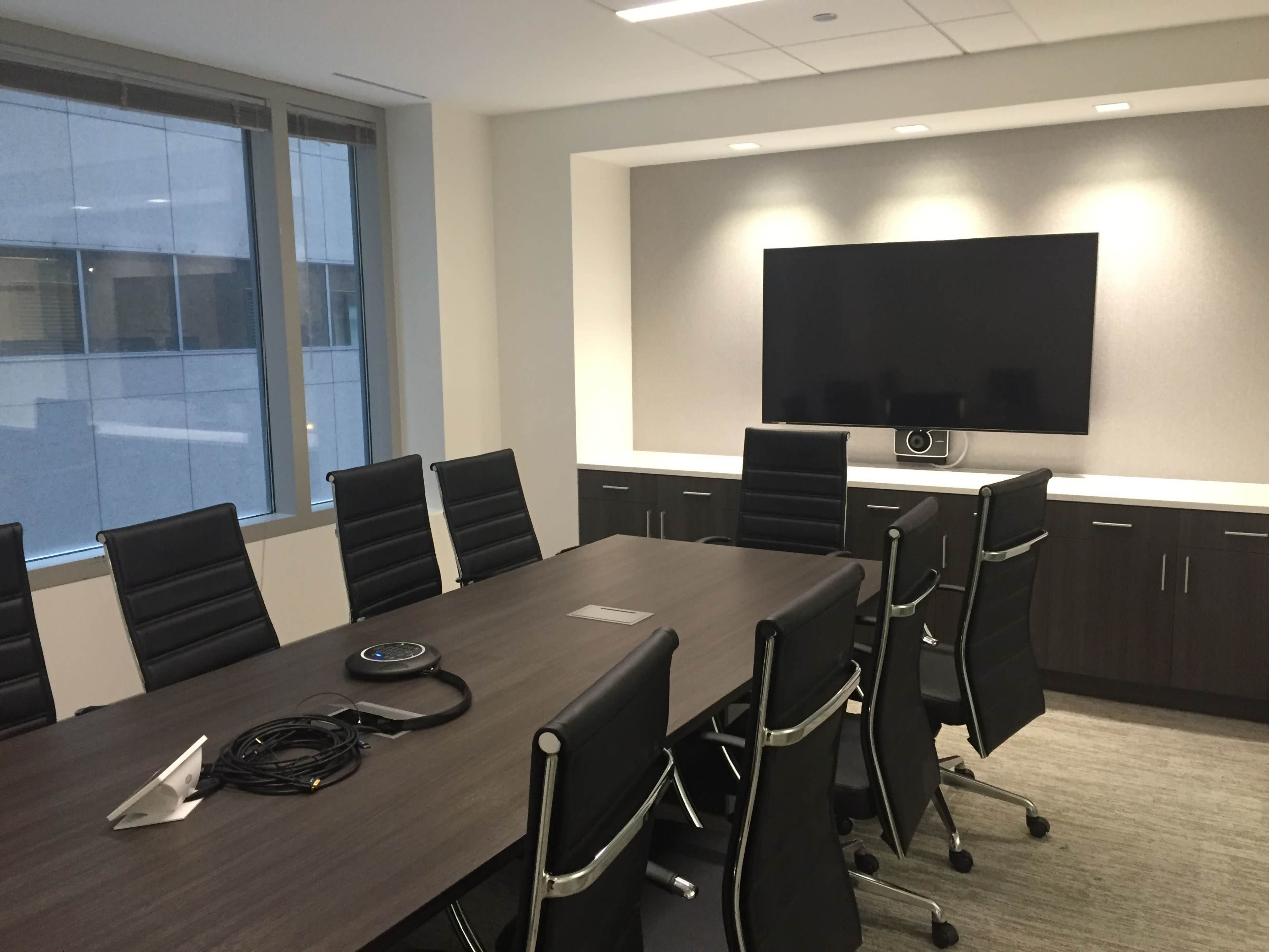 Downtown Madison Boardroom Image in Chicago Loop, Chicago, IL