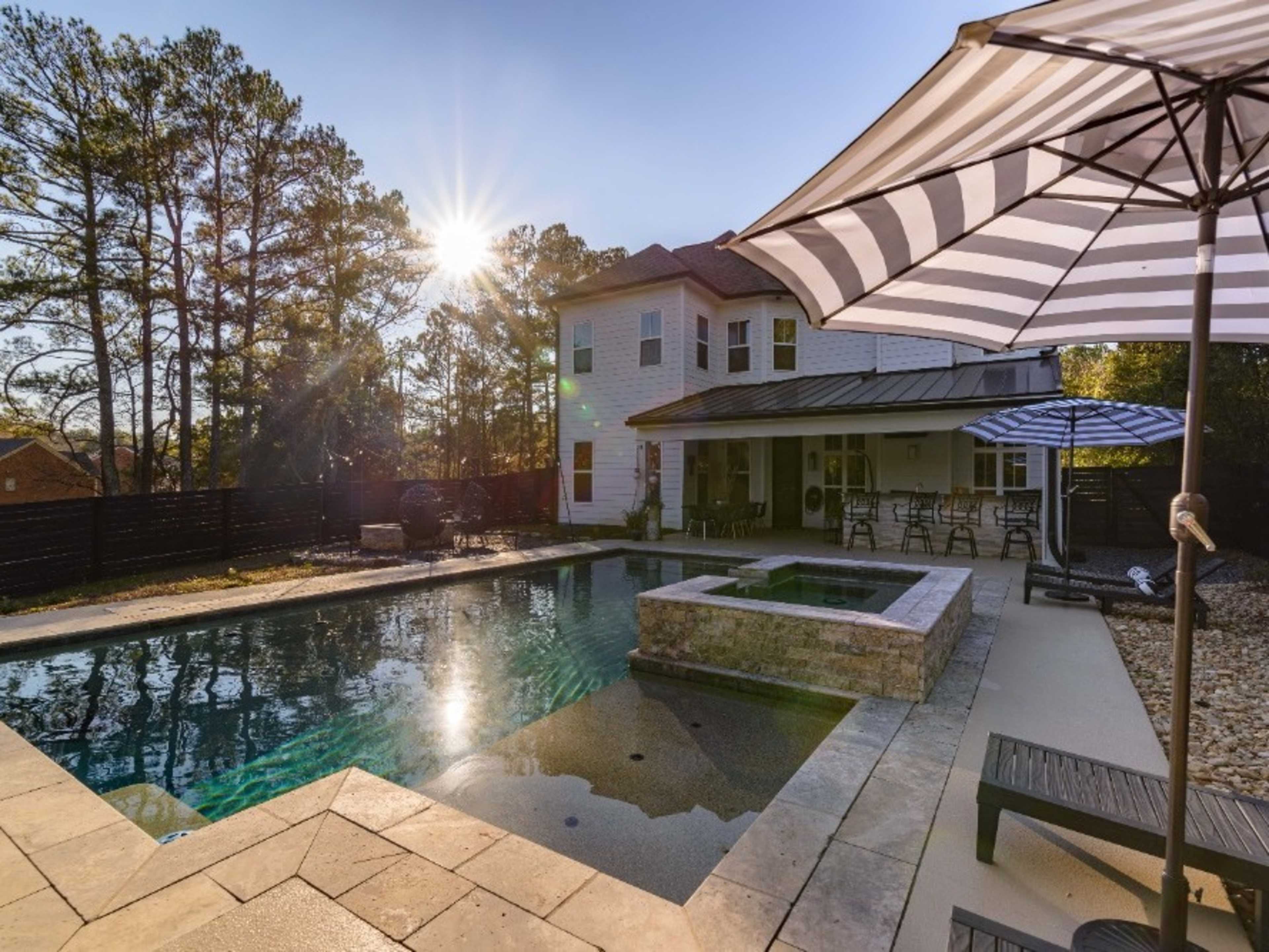 Heating Pool or Jacuzzi