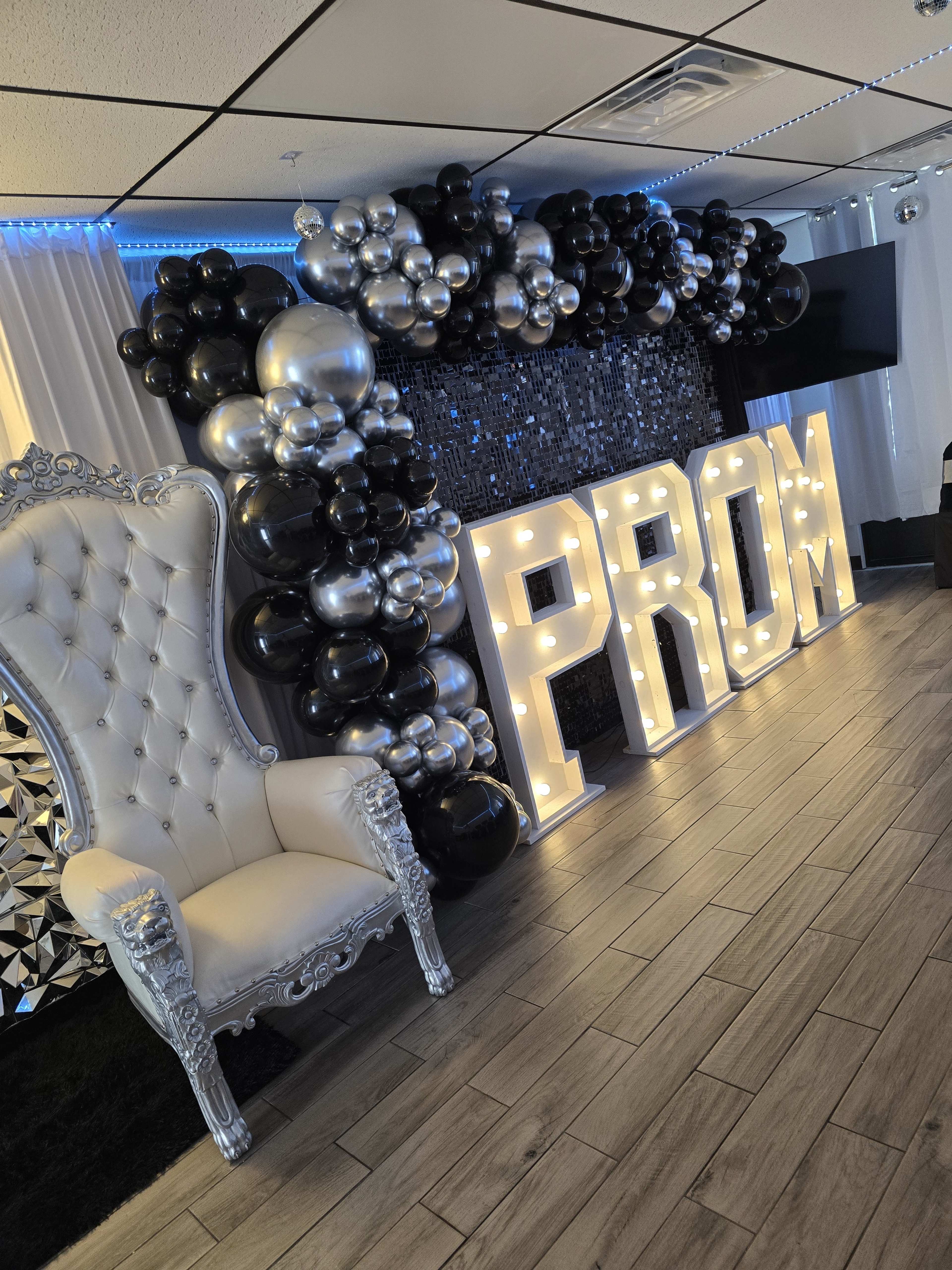 Intimate. Elegant. Unforgettable. Image in Frankfort Township, Frankfort, IL