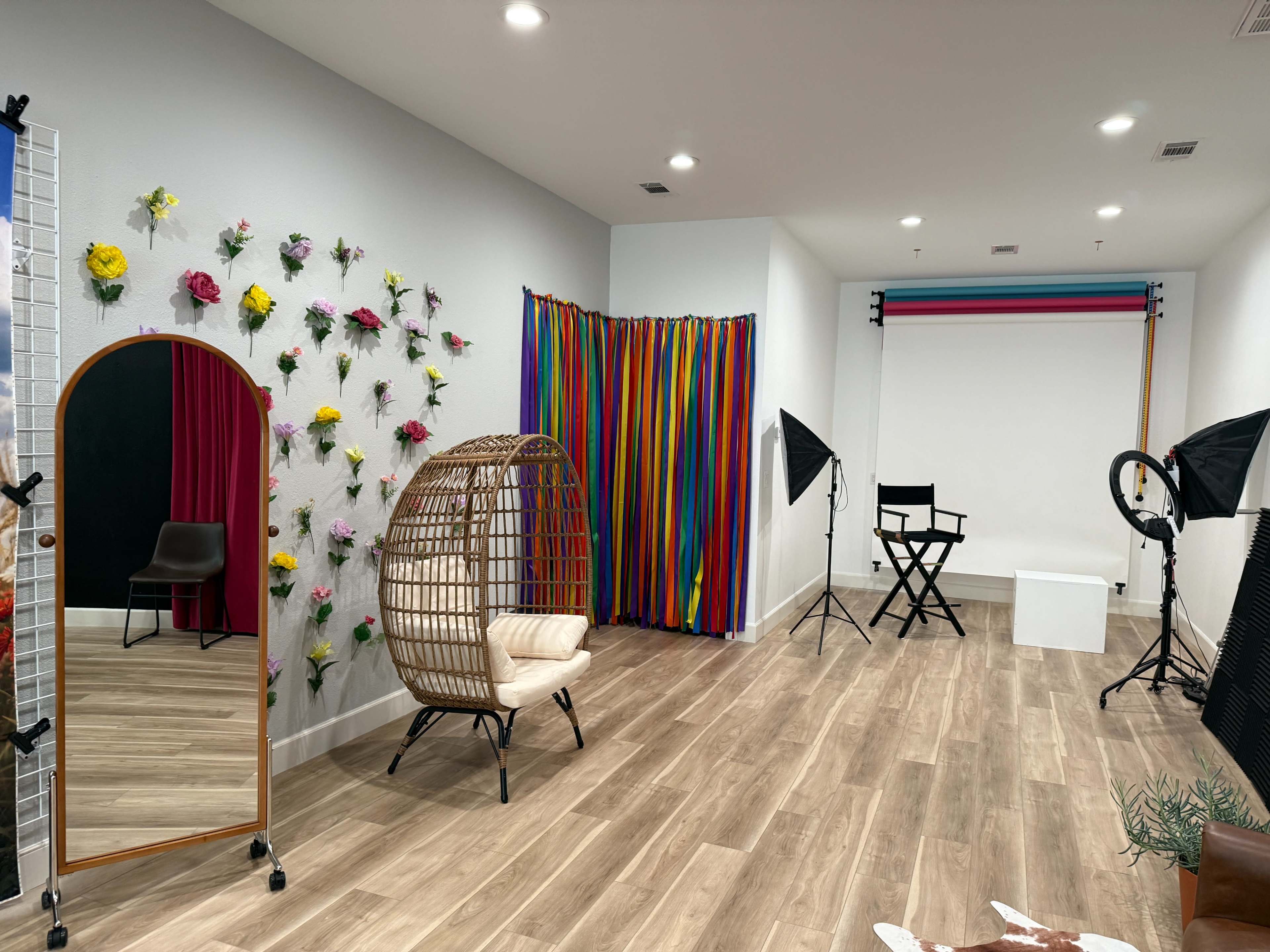 The Woodlands/ Spring Creative Studio Image in Houston, Spring, TX