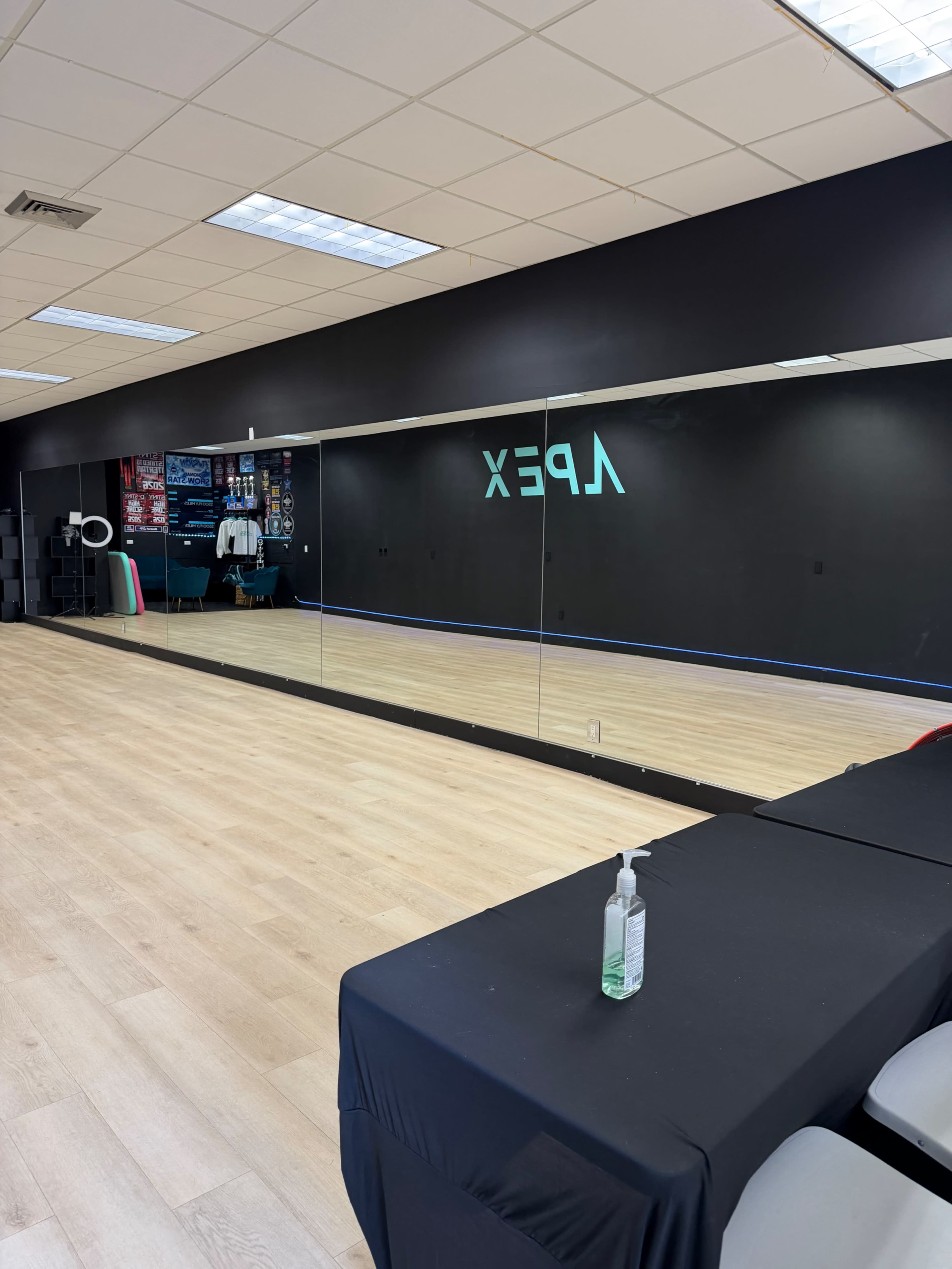 Dance Studio with Mirrors & Natural Light | Content Shoots, Rehearsals, Events, Yoga, Pilates| Lyons Plaza Image in Coconut Creek, Coconut Creek, FL