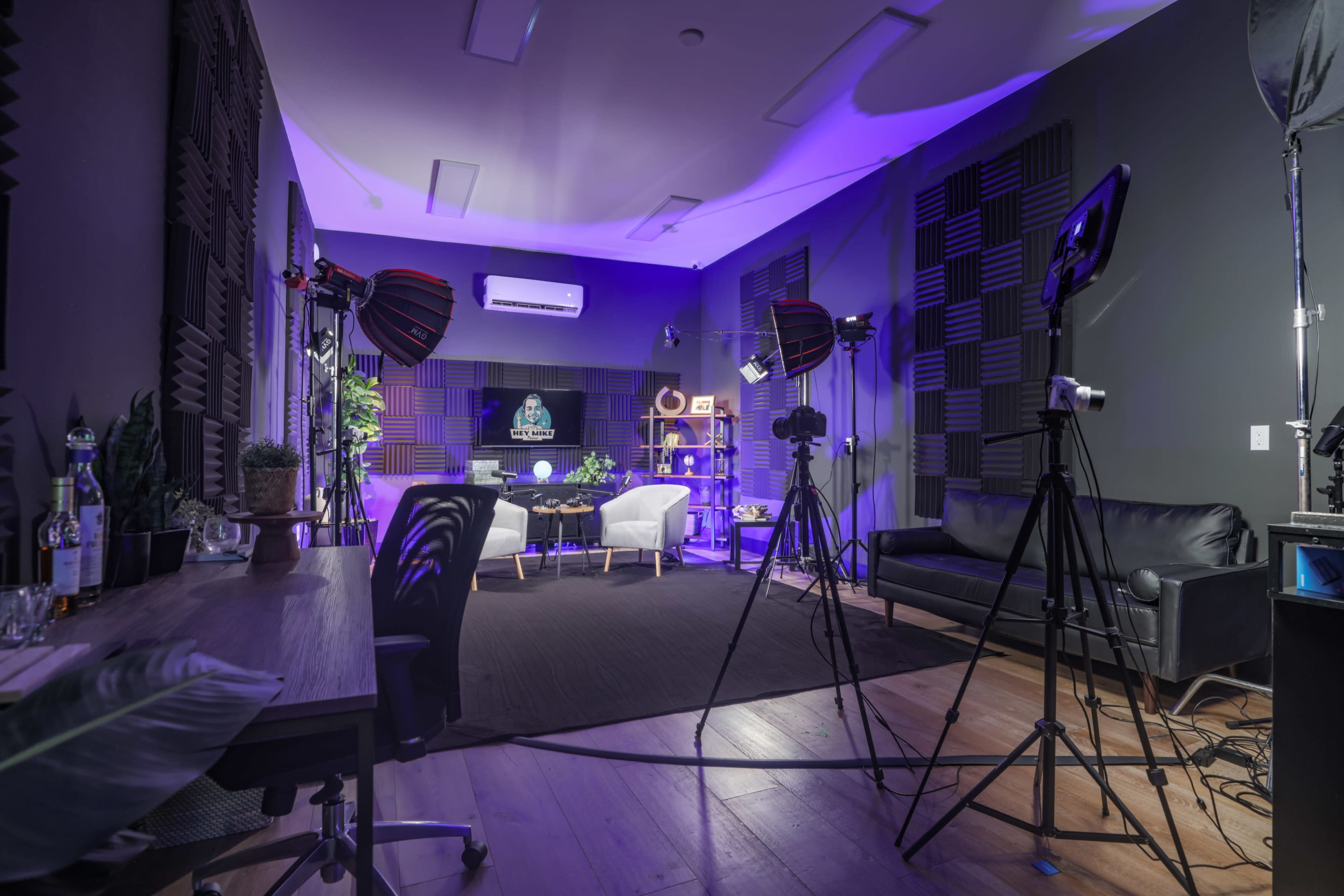 PROFESSIONAL PODCAST STUDIO Image in Signal Hill, Signal Hill, CA
