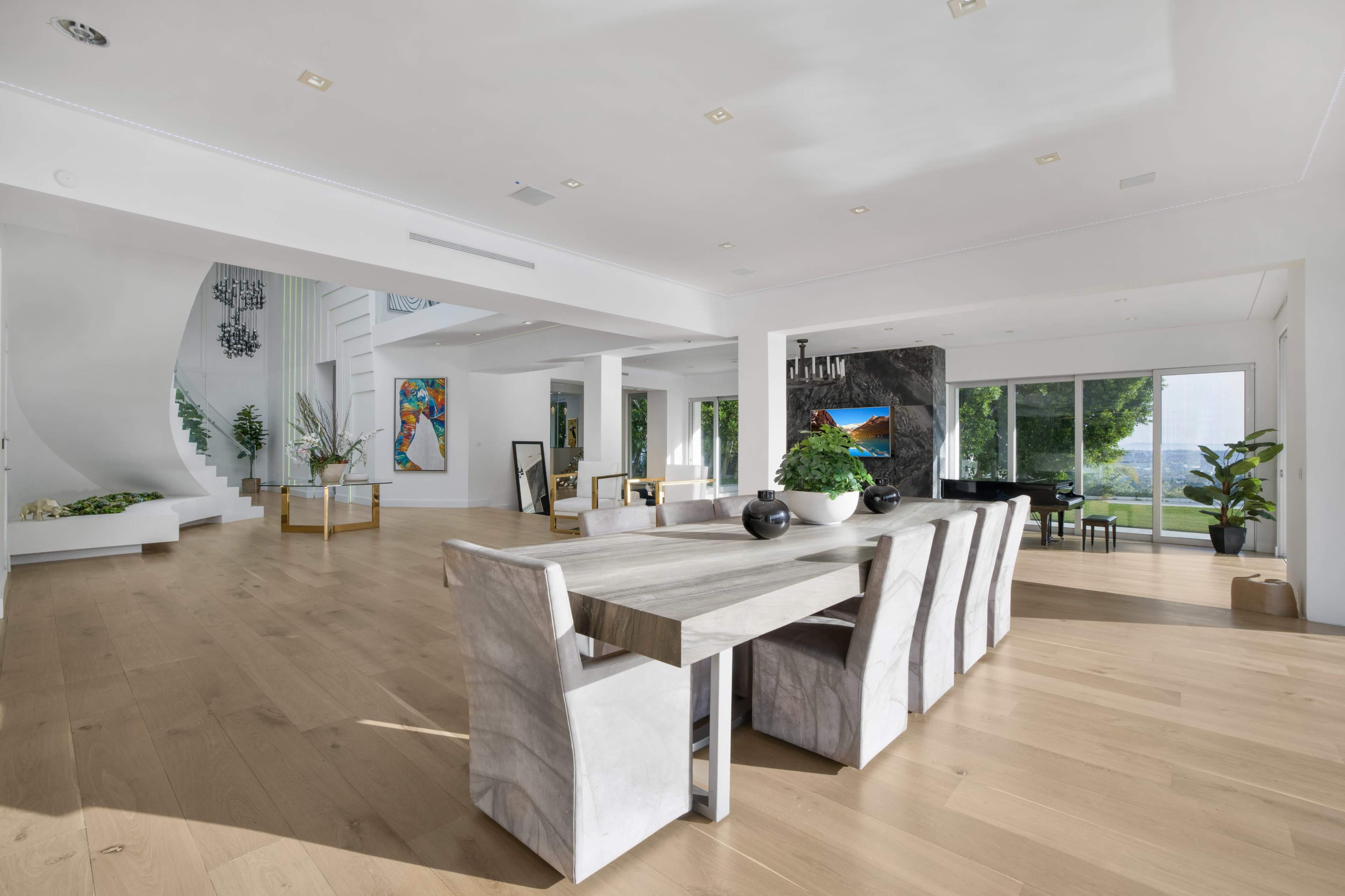 THE MOUNT OLYMPUS MODERN MYTH ESTATE Image in Central LA, Los Angeles, CA