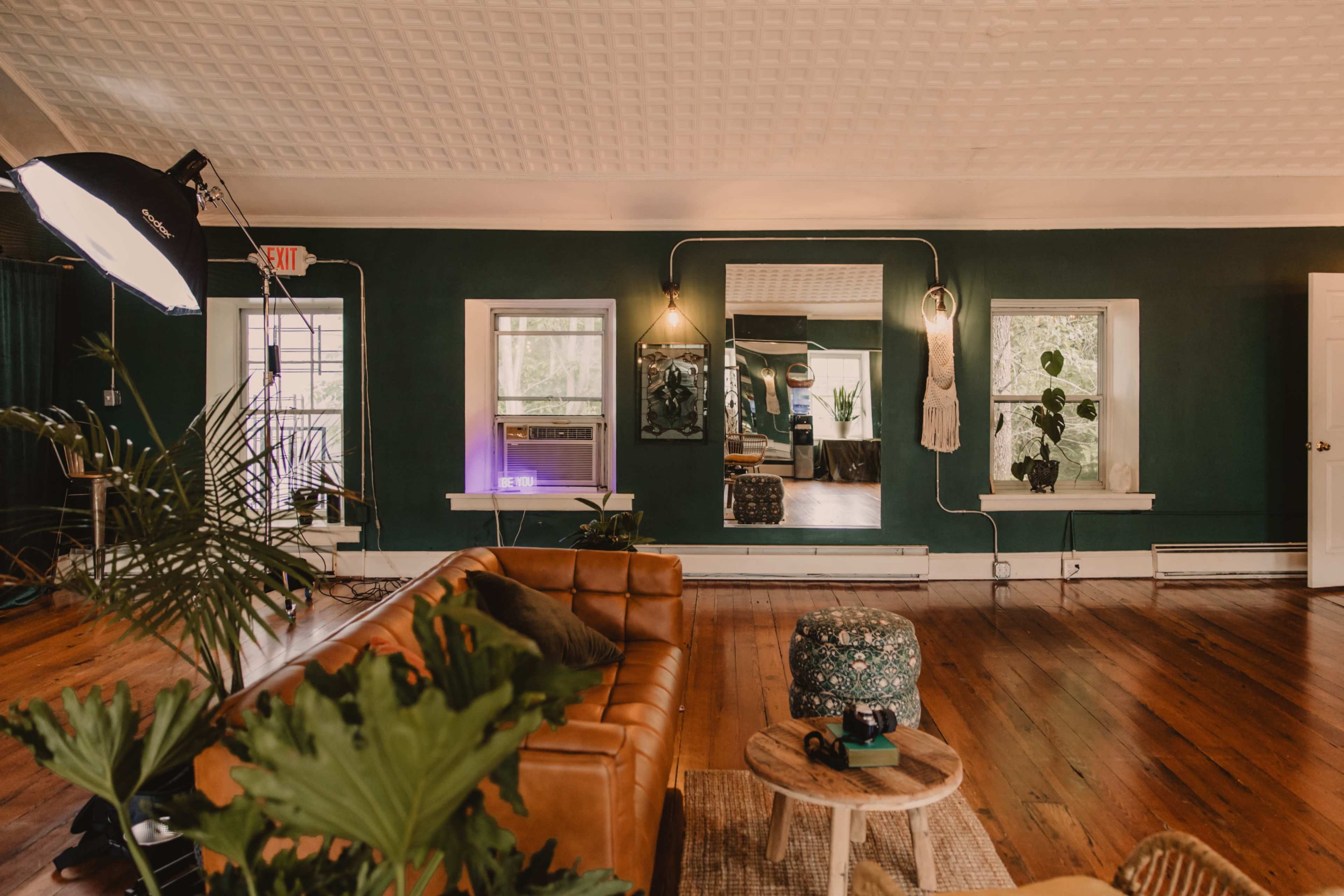 Modern & Cozy Studio in Historic Ellicott City Image in Ellicott City, Ellicott City, MD