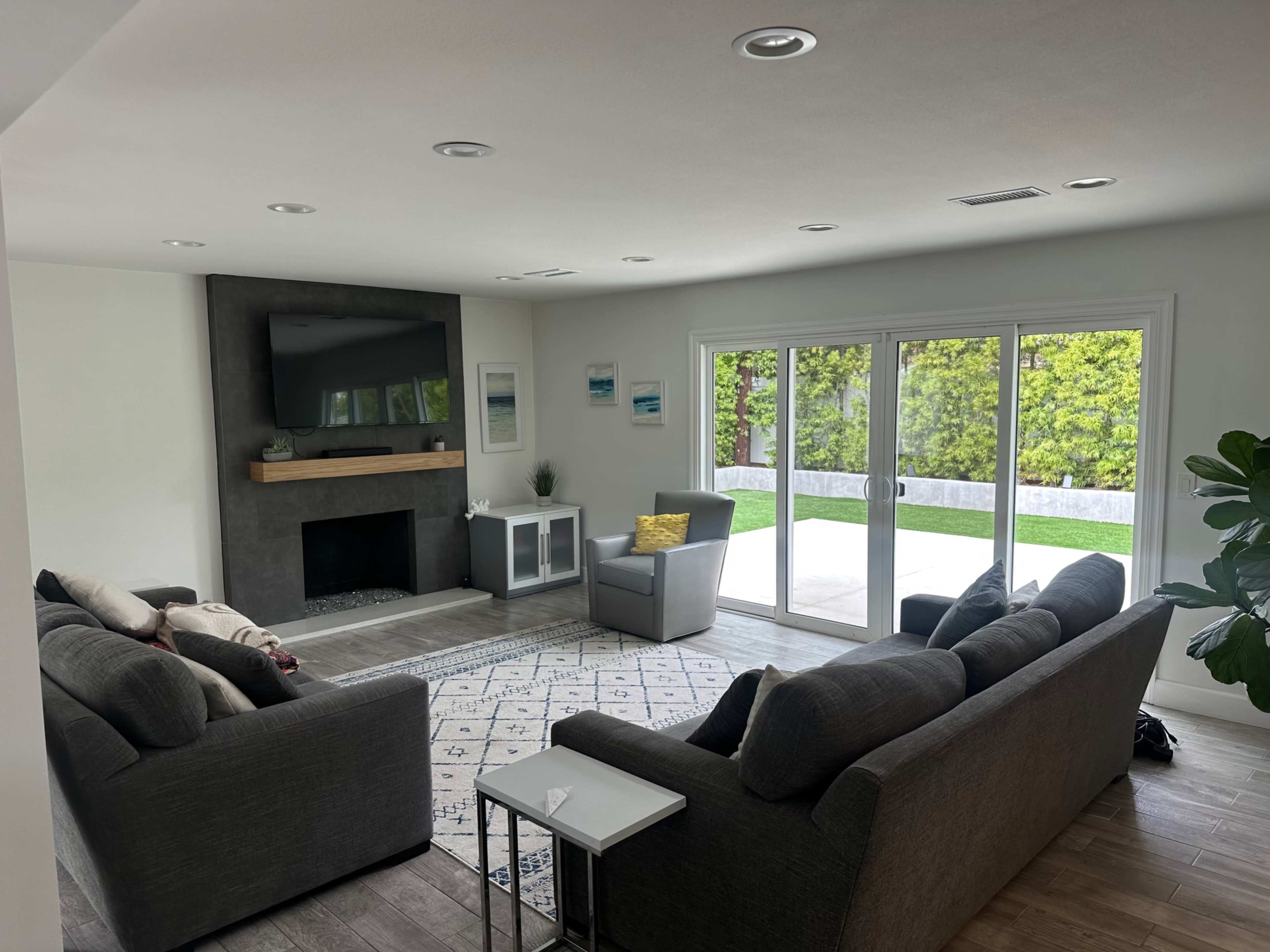 Bright and Open Costa Mesa Home Image in Mesa Del Mar, Costa Mesa, CA