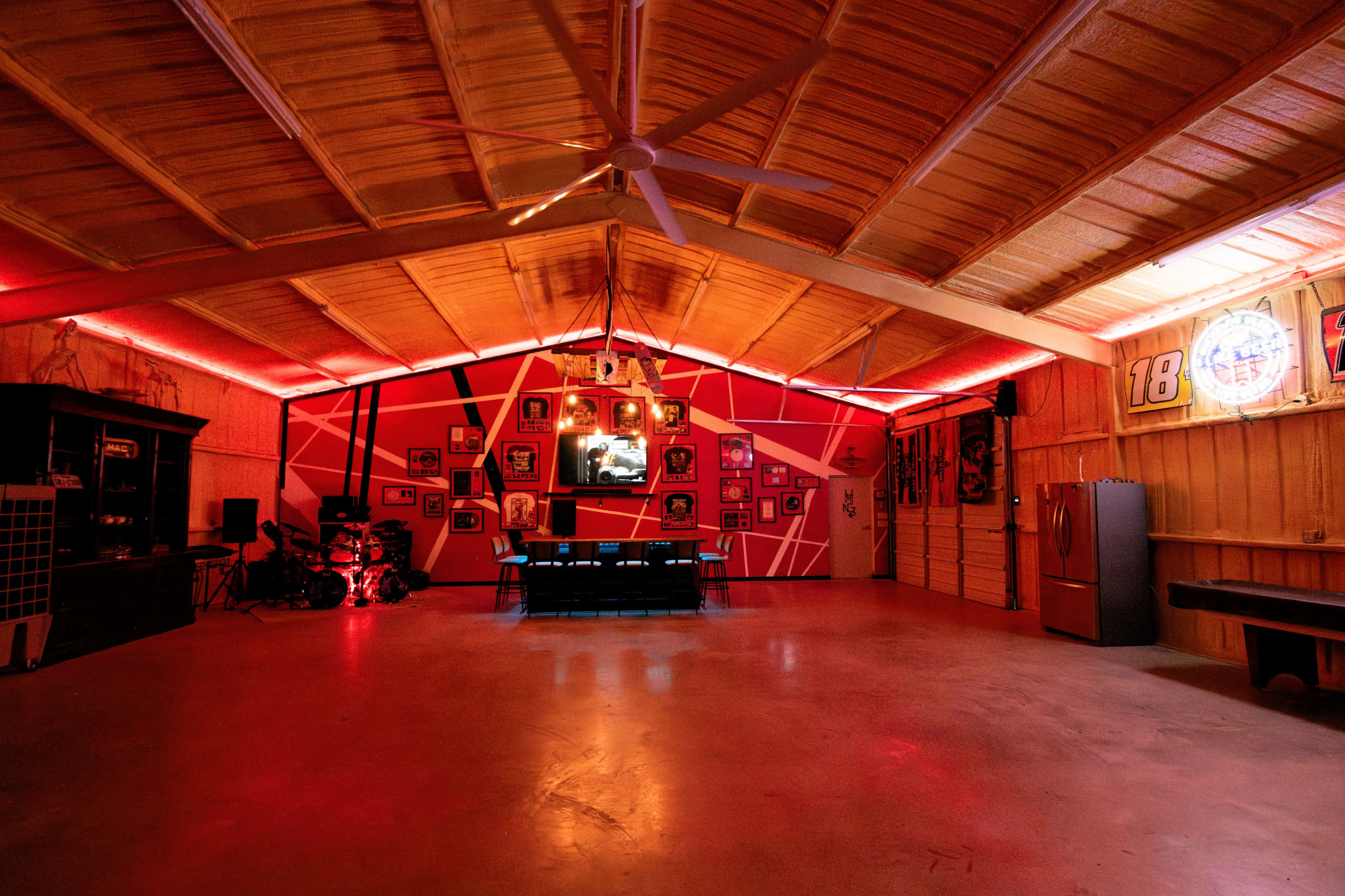 Shop w/Man Cave, Sport & Music Memorabilia, LED Lights, Bar, Neon Signs Image in Rendon, Burleson, TX