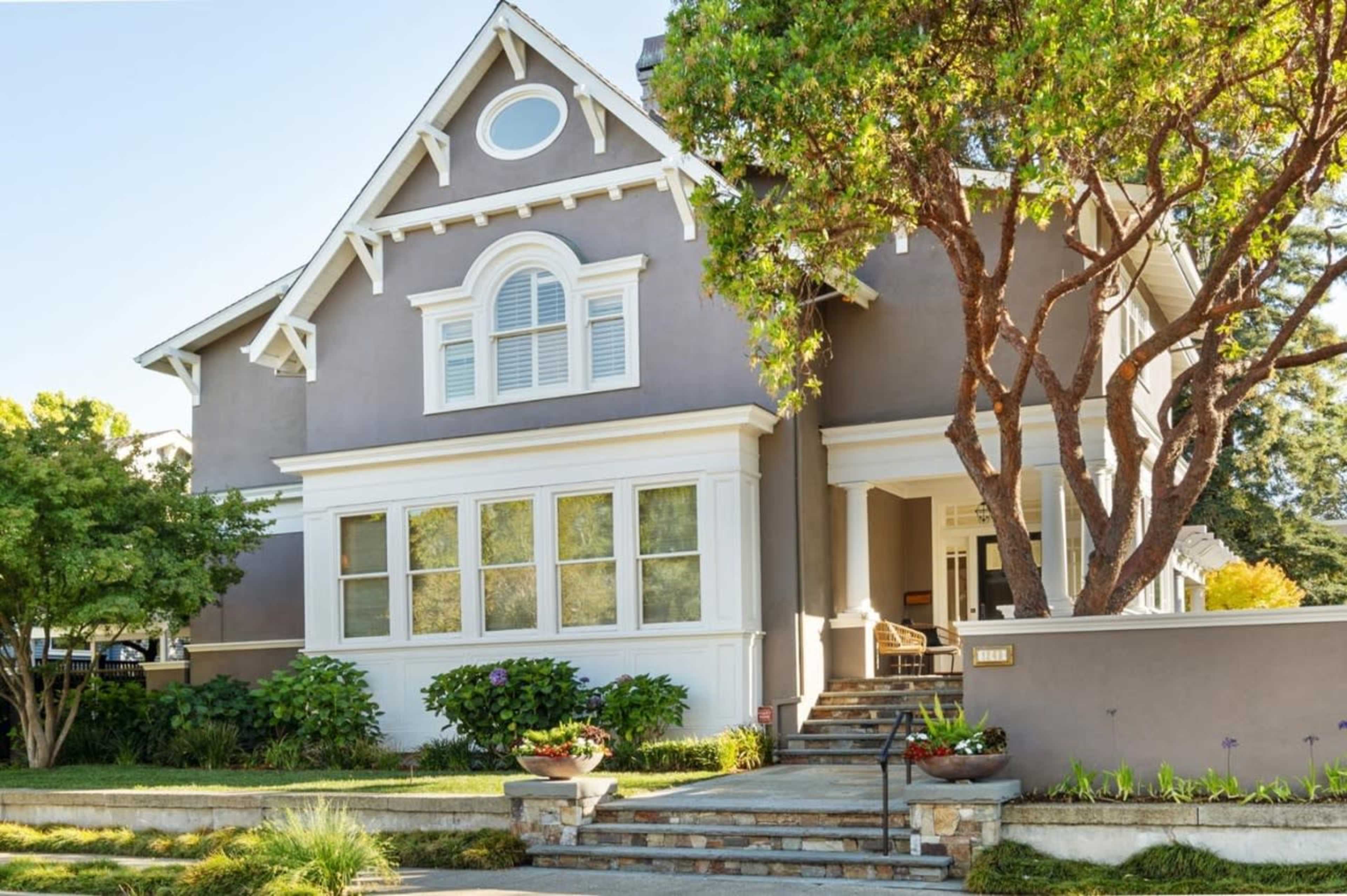 Burlingame Historic House with Large Backyard and Pool Image in Easton Addition, Burlingame, CA