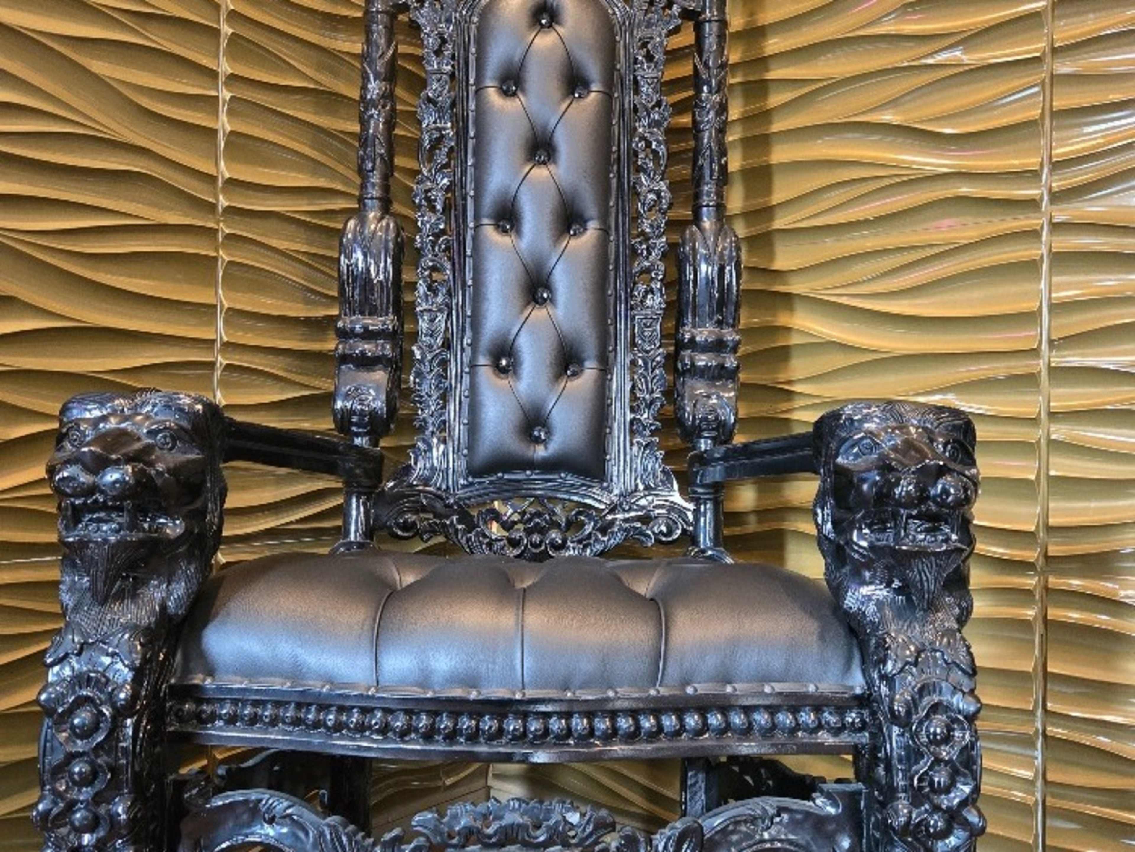 King Chair