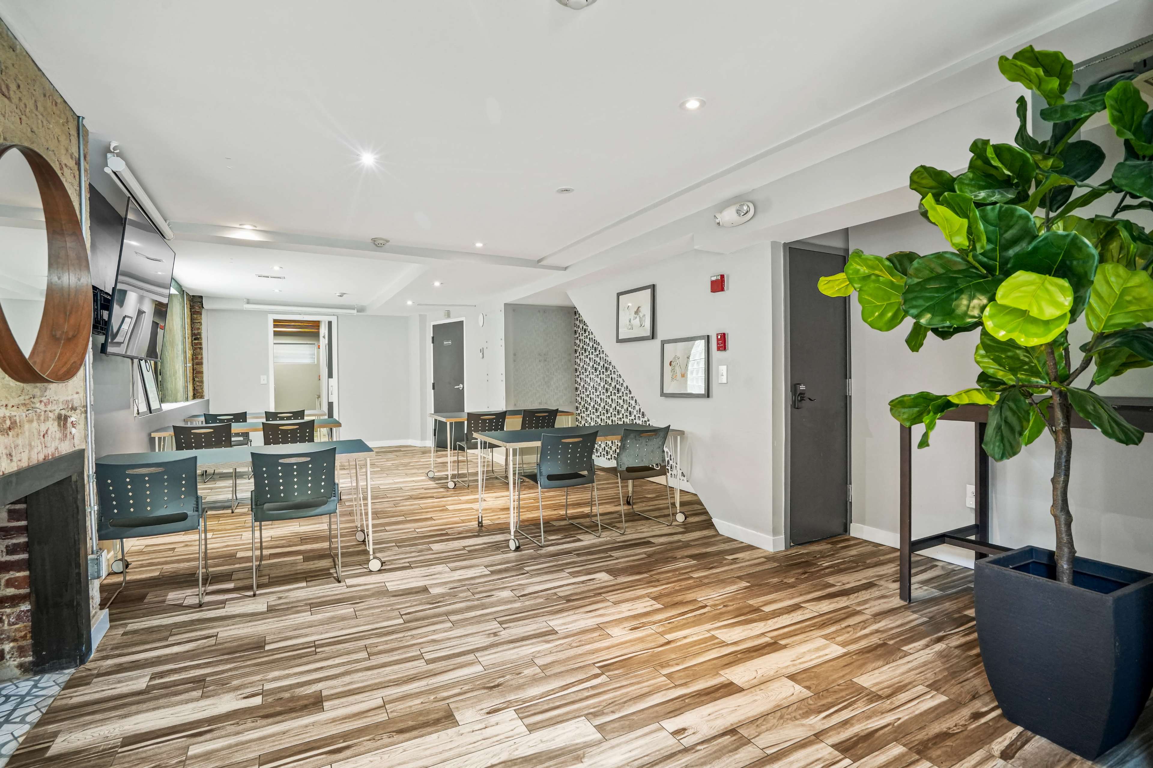 Bright & Stylish Multi-Level Event & Meeting Space on U Street Image in Northwest Washington, Washington, DC