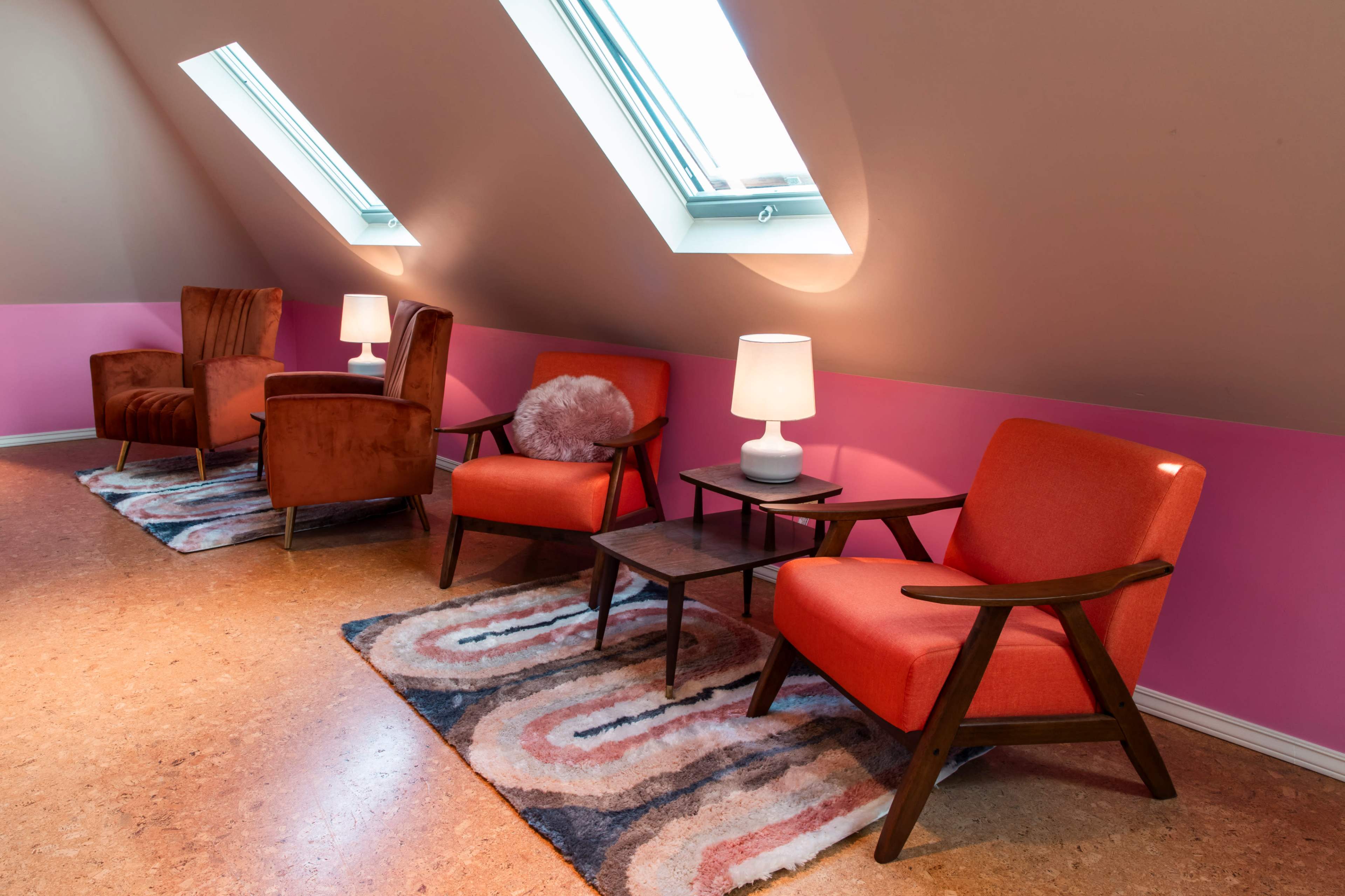 Private Room in Adorable Bookstore Image in Fremont, Seattle, WA