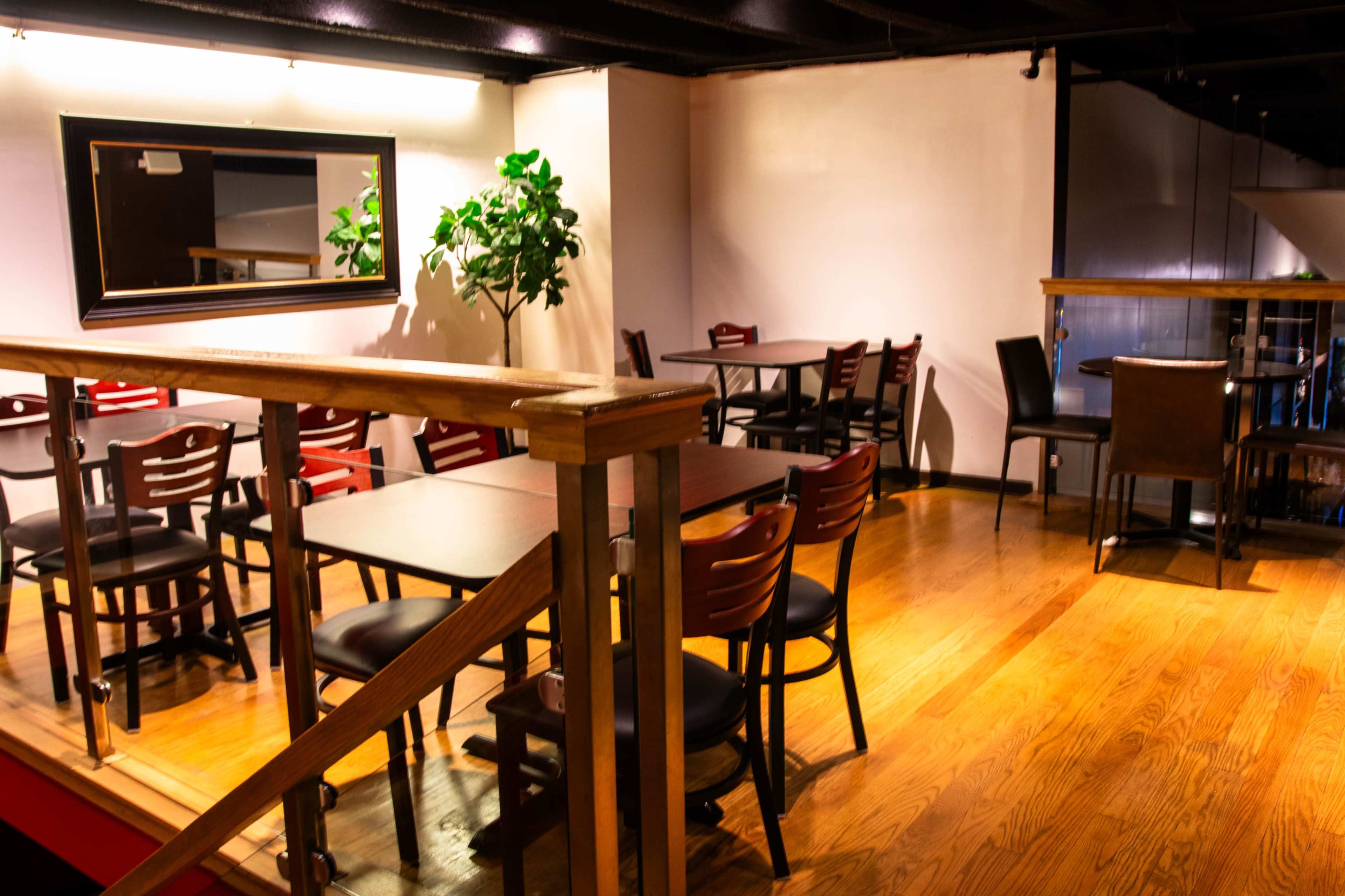 Sleek Chicago Venue for Dinners, Meetings & Celebrations Image in Chicago Loop, Chicago, IL