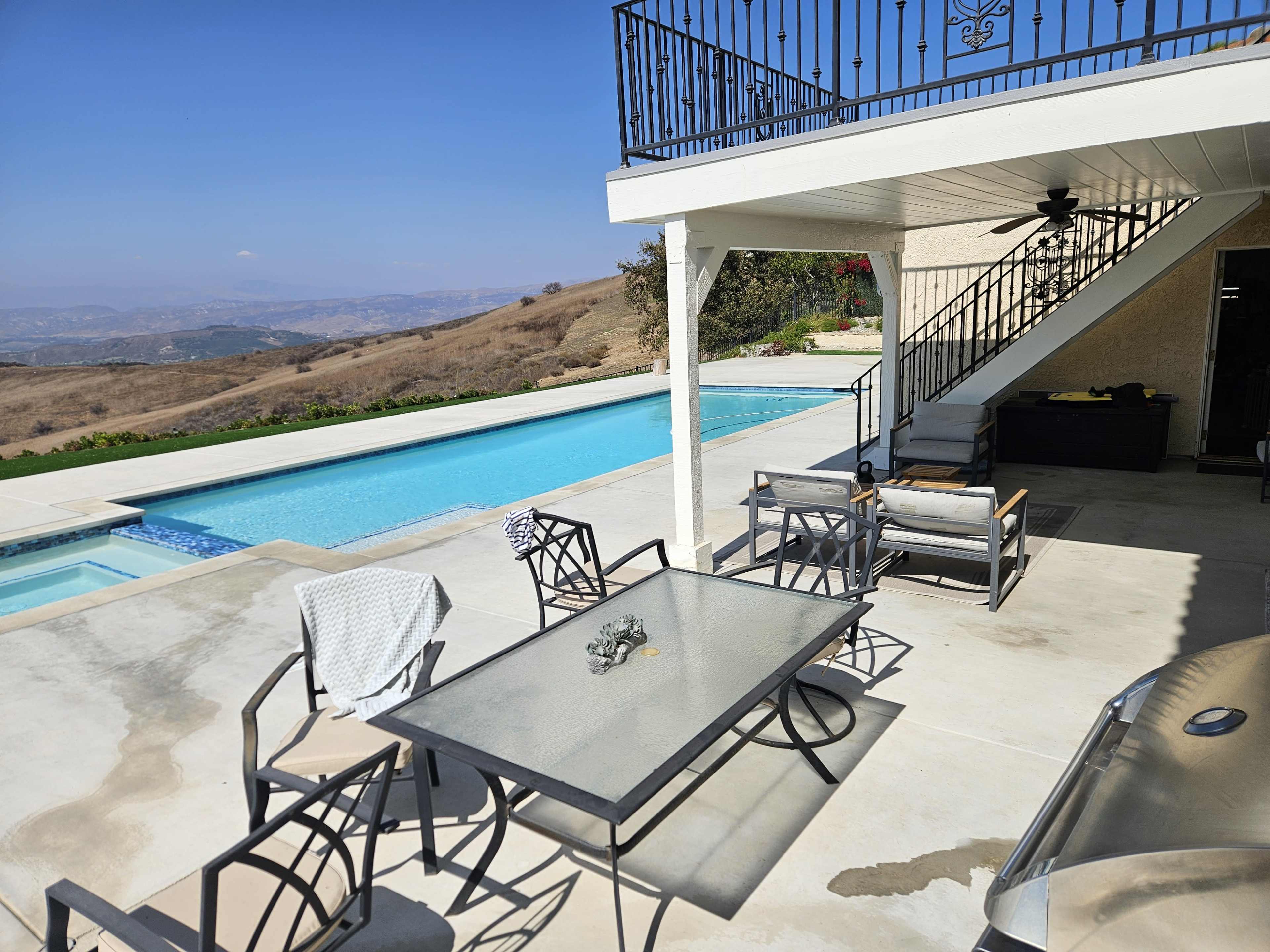 Hillside Pool Back Yard with Mountain and Oceanview Image in Thousand Oaks, Thousand Oaks, CA