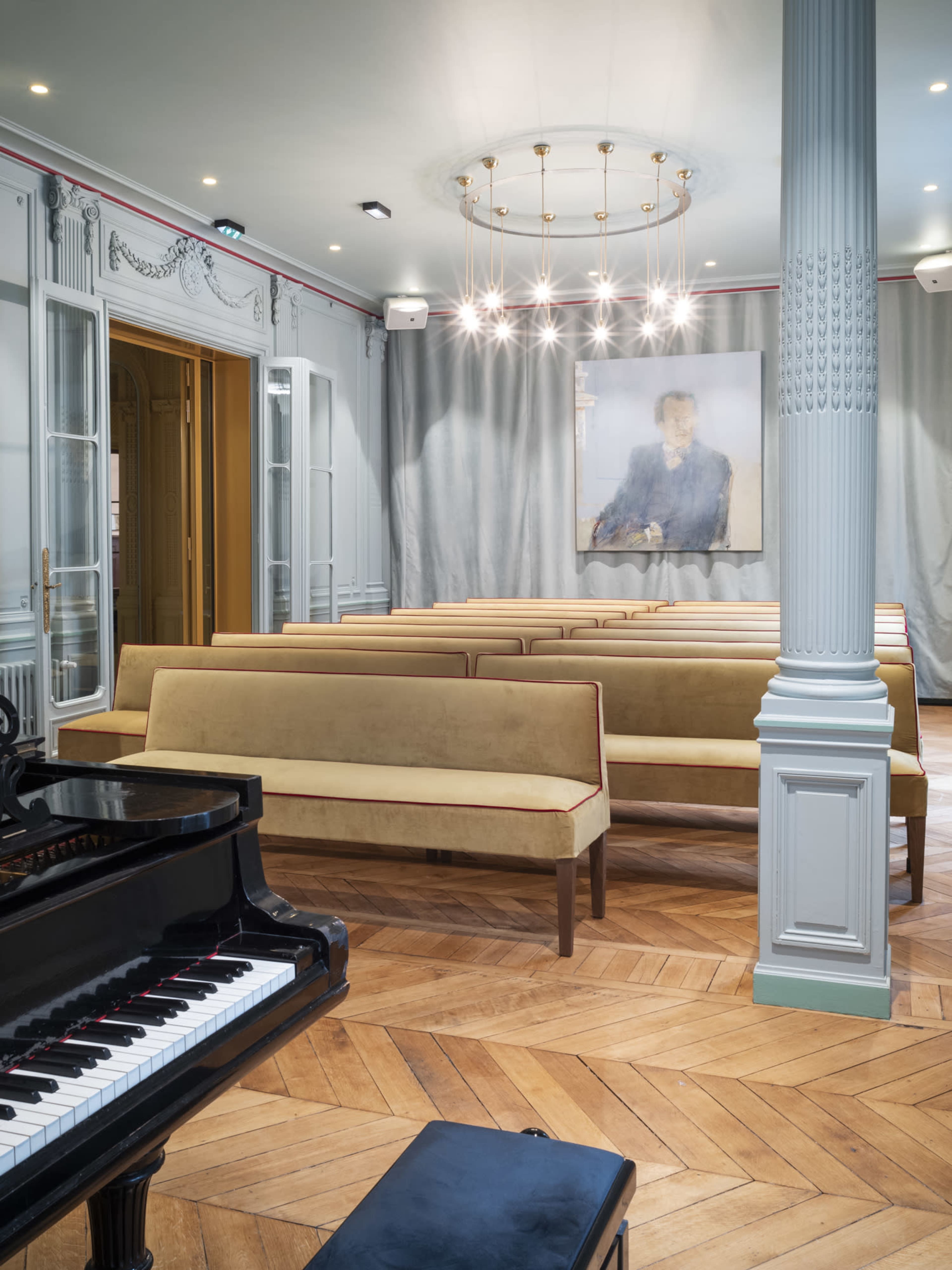 Hôtel particulier parisien idéal pour des soirées d'entreprises, shooting photos, défilés, conférences, concerts, tournages... Image in Europe, PARIS