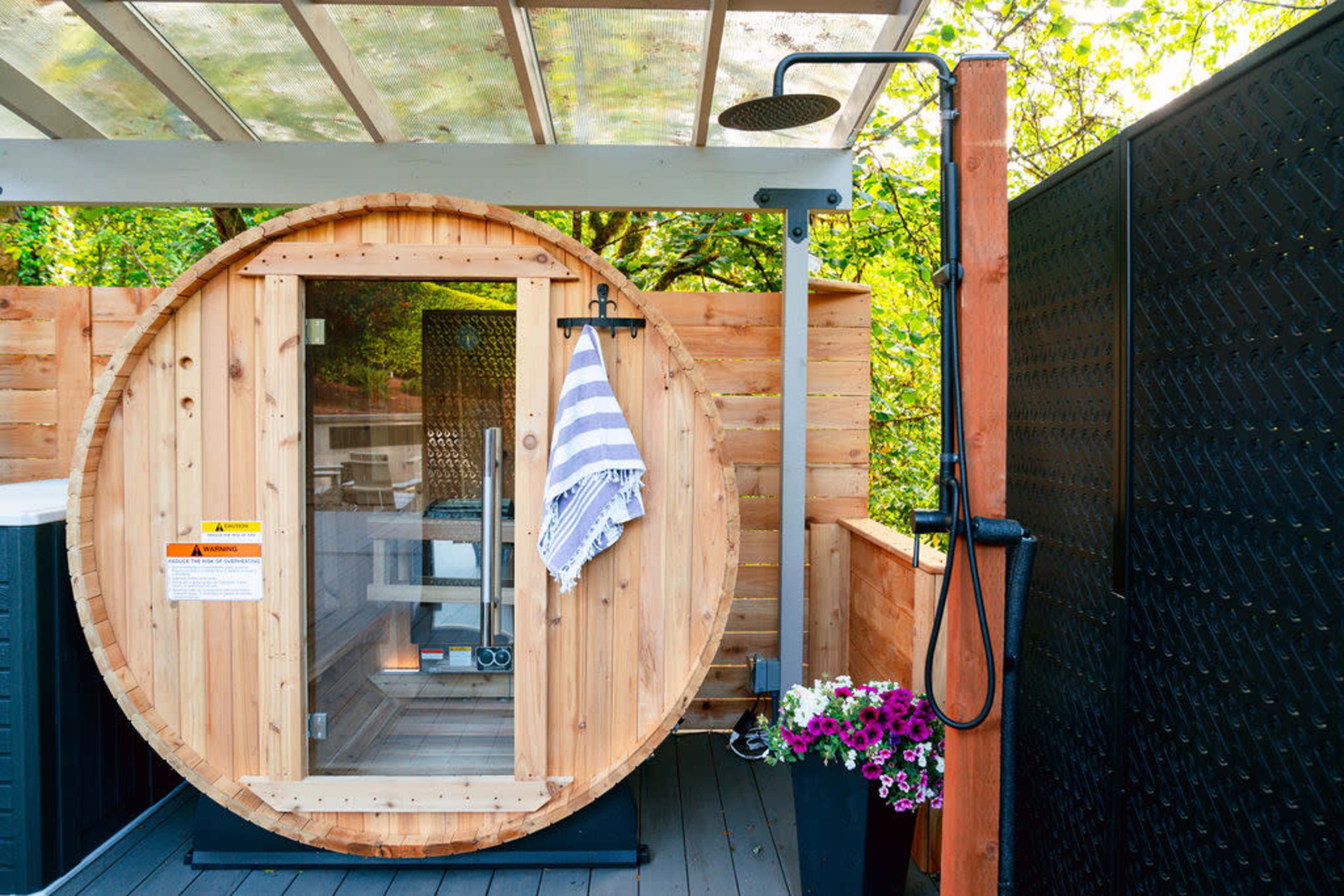 Yurt Wellness Retreat Minutes from Downtown Portland and Lake Oswego Image in Southwest Portland, Portland, OR