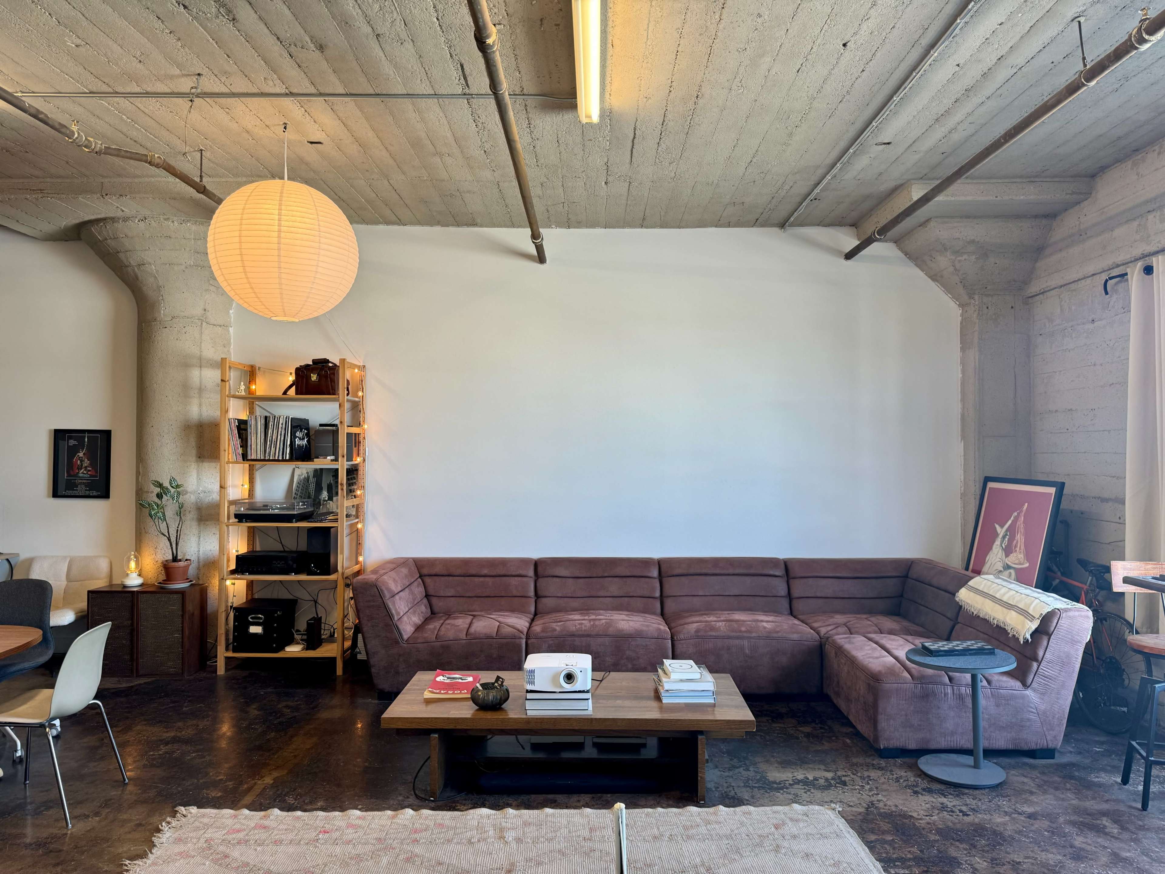 Workspace Loft and Screening Room Image in Central LA, Los Angeles, CA