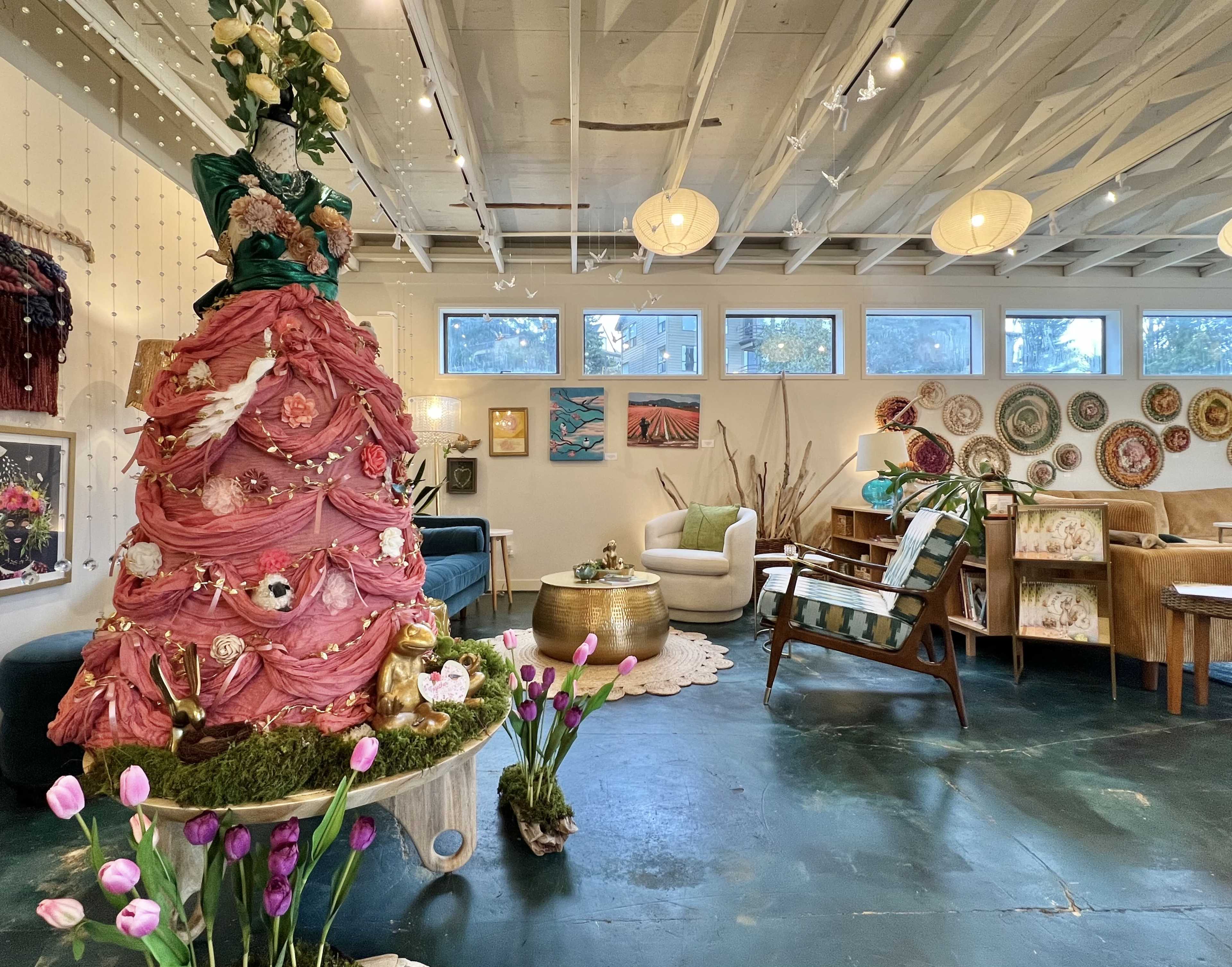 Serene Light-filled Weaving Studio, Boutique Venue for Workshops, Retreats & Small Events Image in Friday Harbor, Friday Harbor, WA