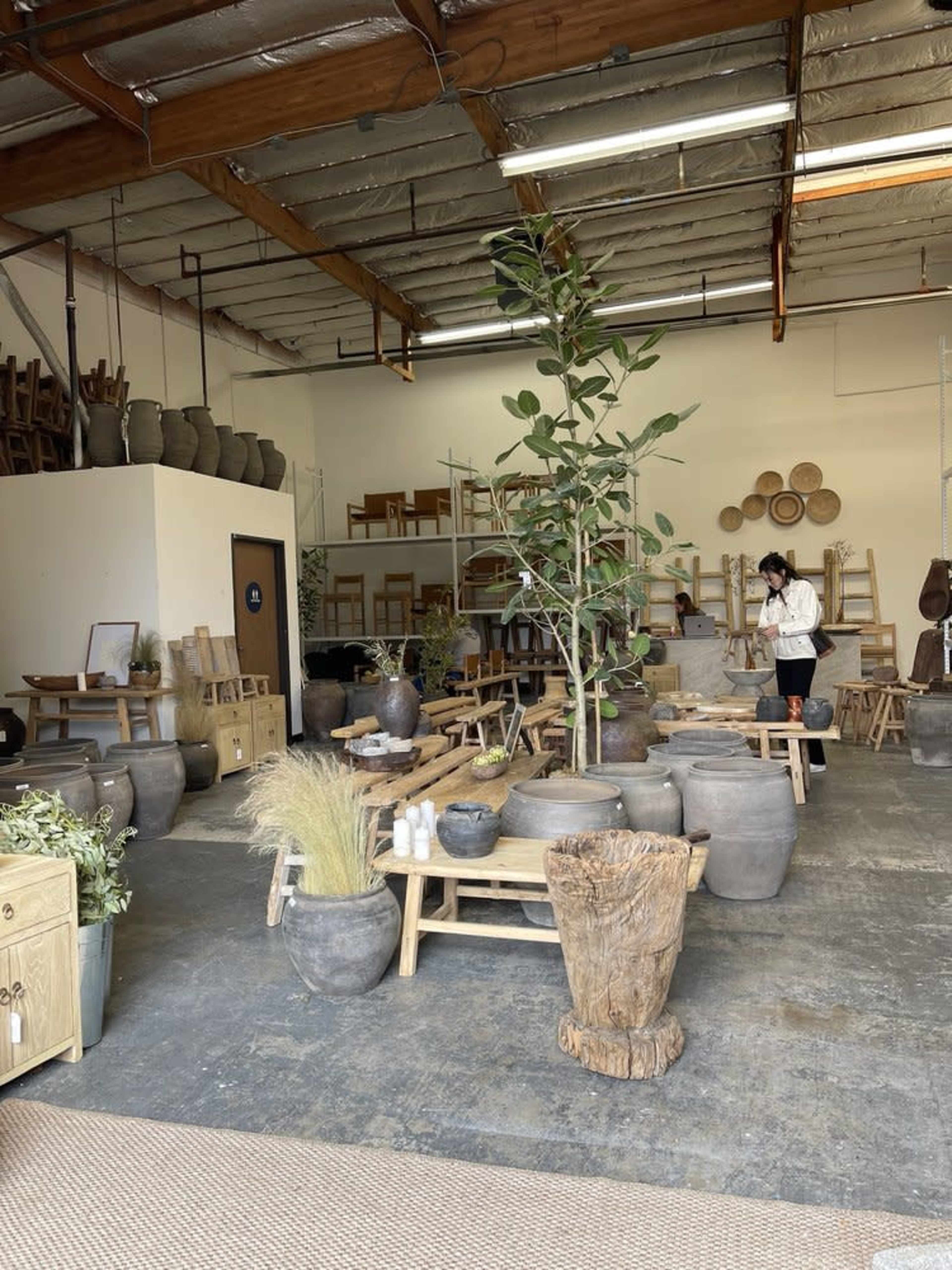 Stylish & Spacious Warehouse in La Jolla — Perfect for Workshops, Wellness Events, and Gatherings Image in La Jolla, La Jolla, CA
