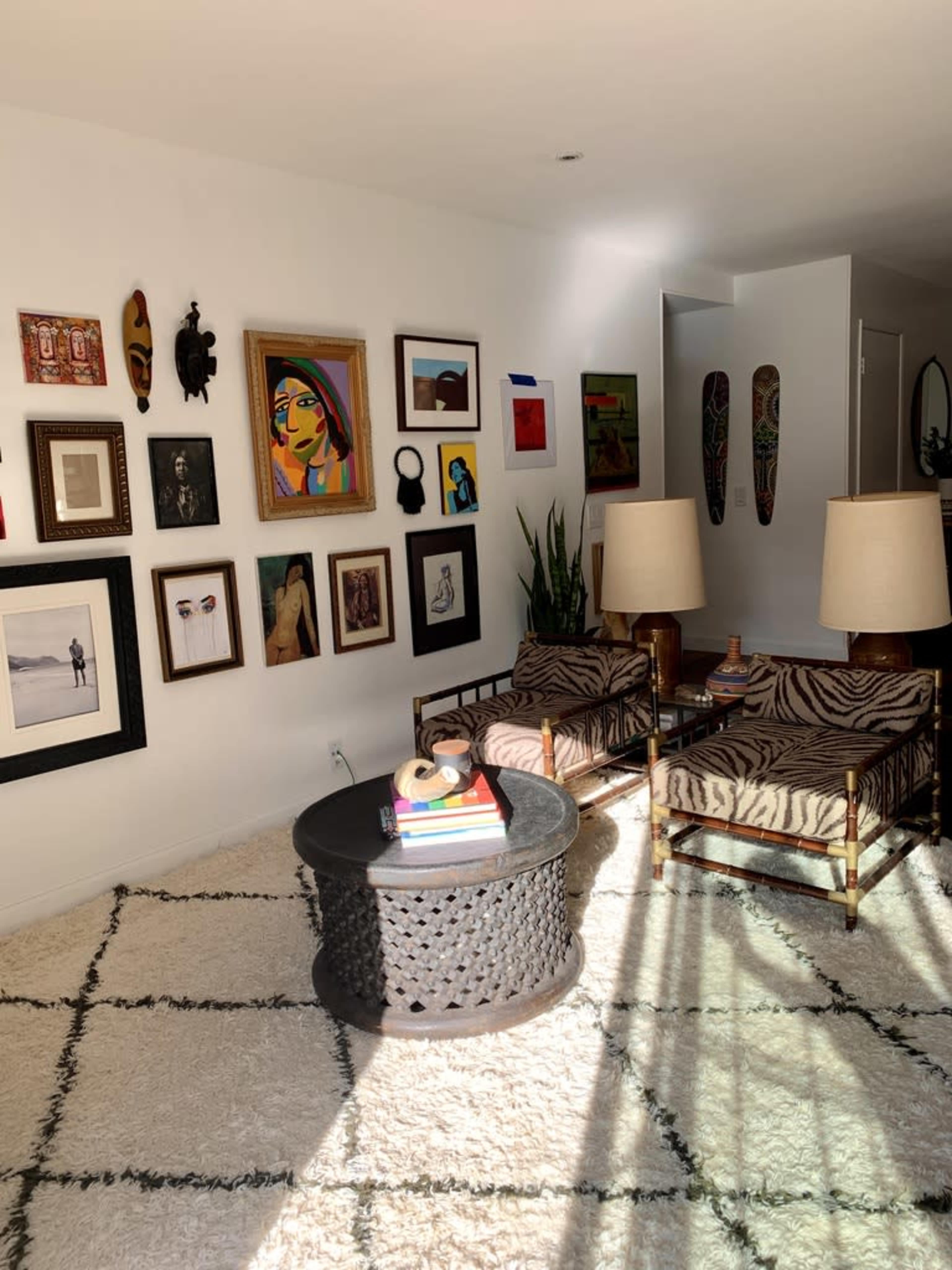 Charming Poolside Escape with Bold, Curated Style in Ventura Image in Ventura, Ventura, CA