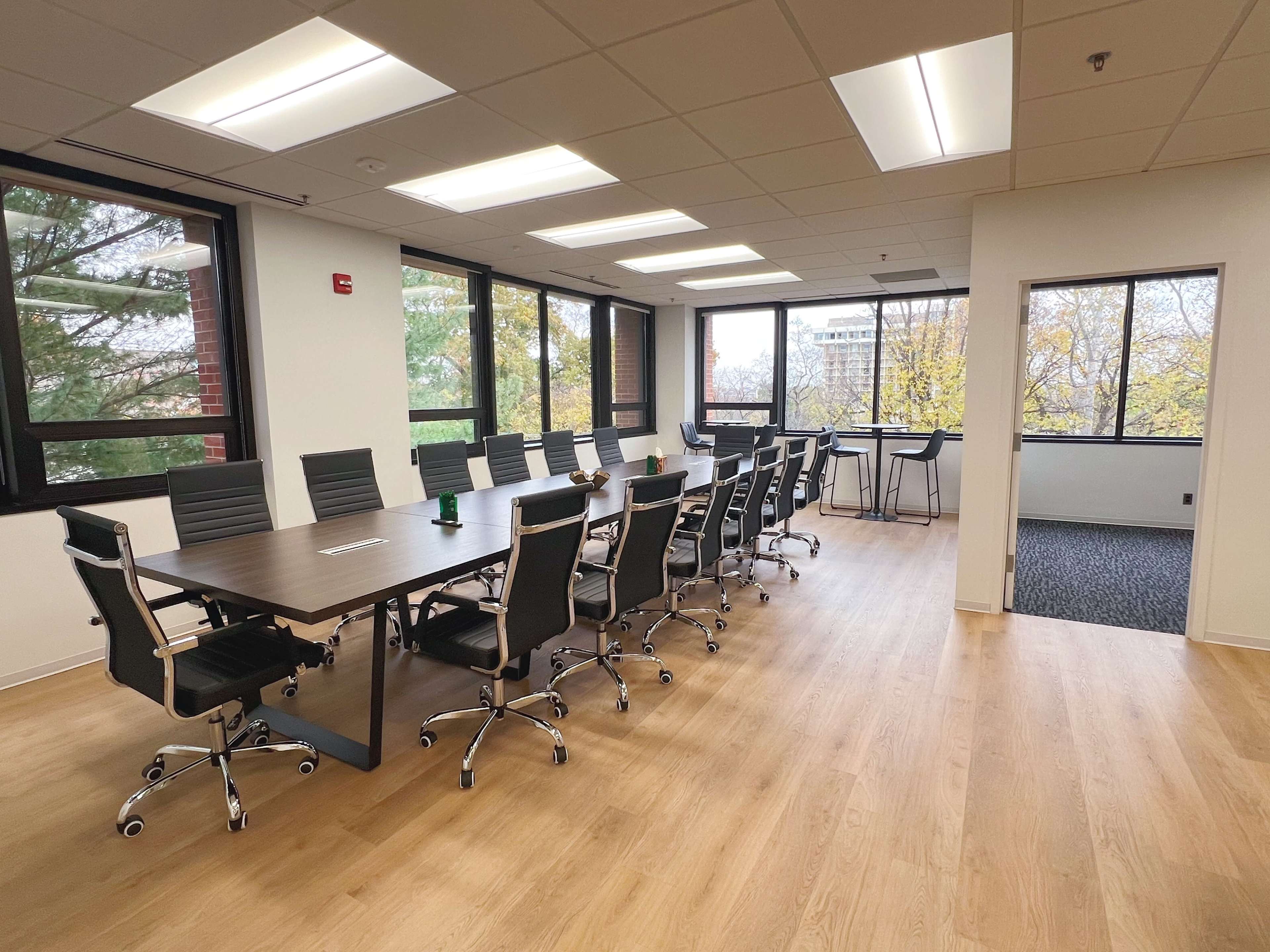 Modern Urban Conference Space Image in North Highland, Arlington, VA