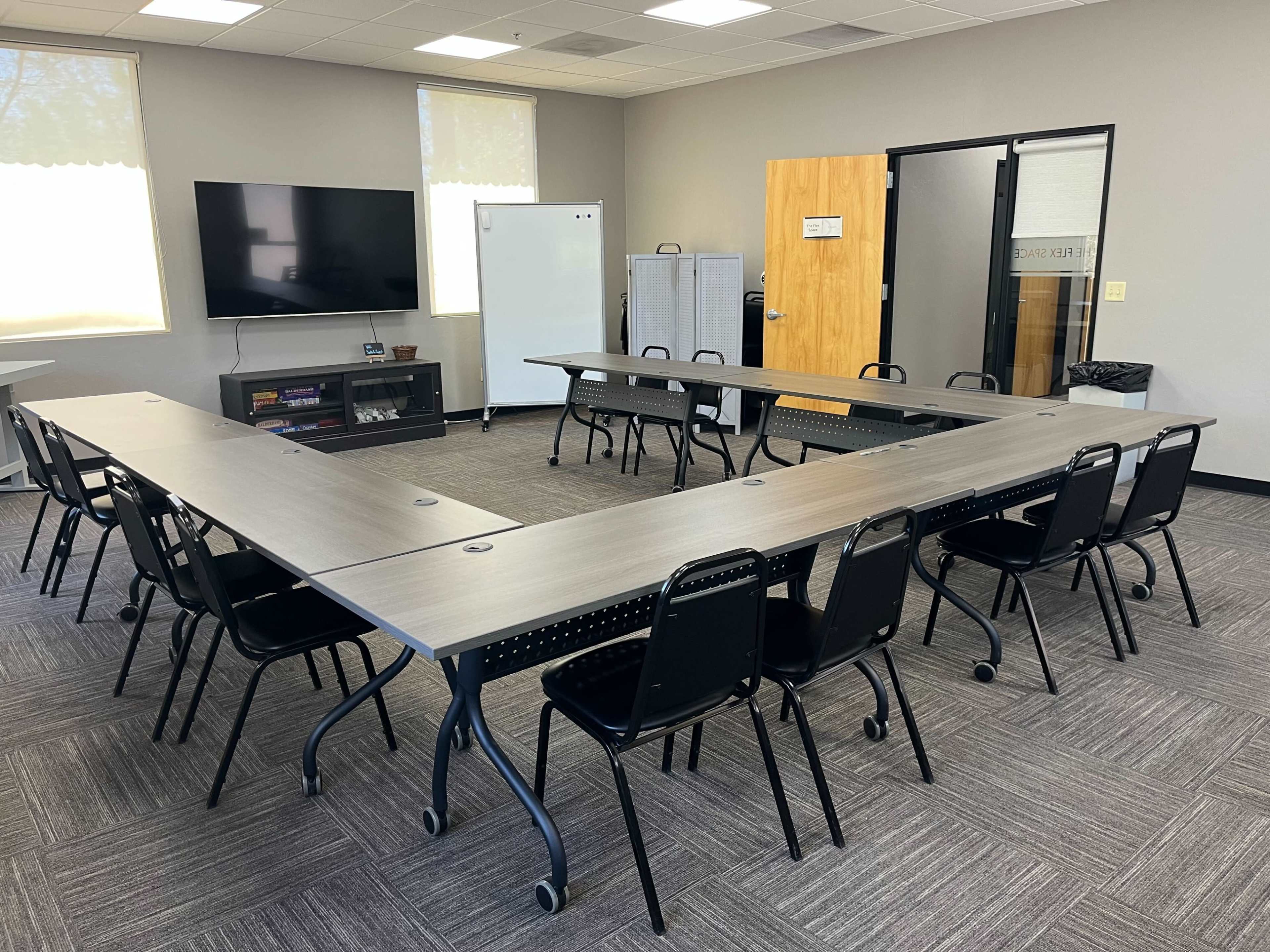 East Central 40 Person Flex Space Image in El Gheko, Tucson, AZ