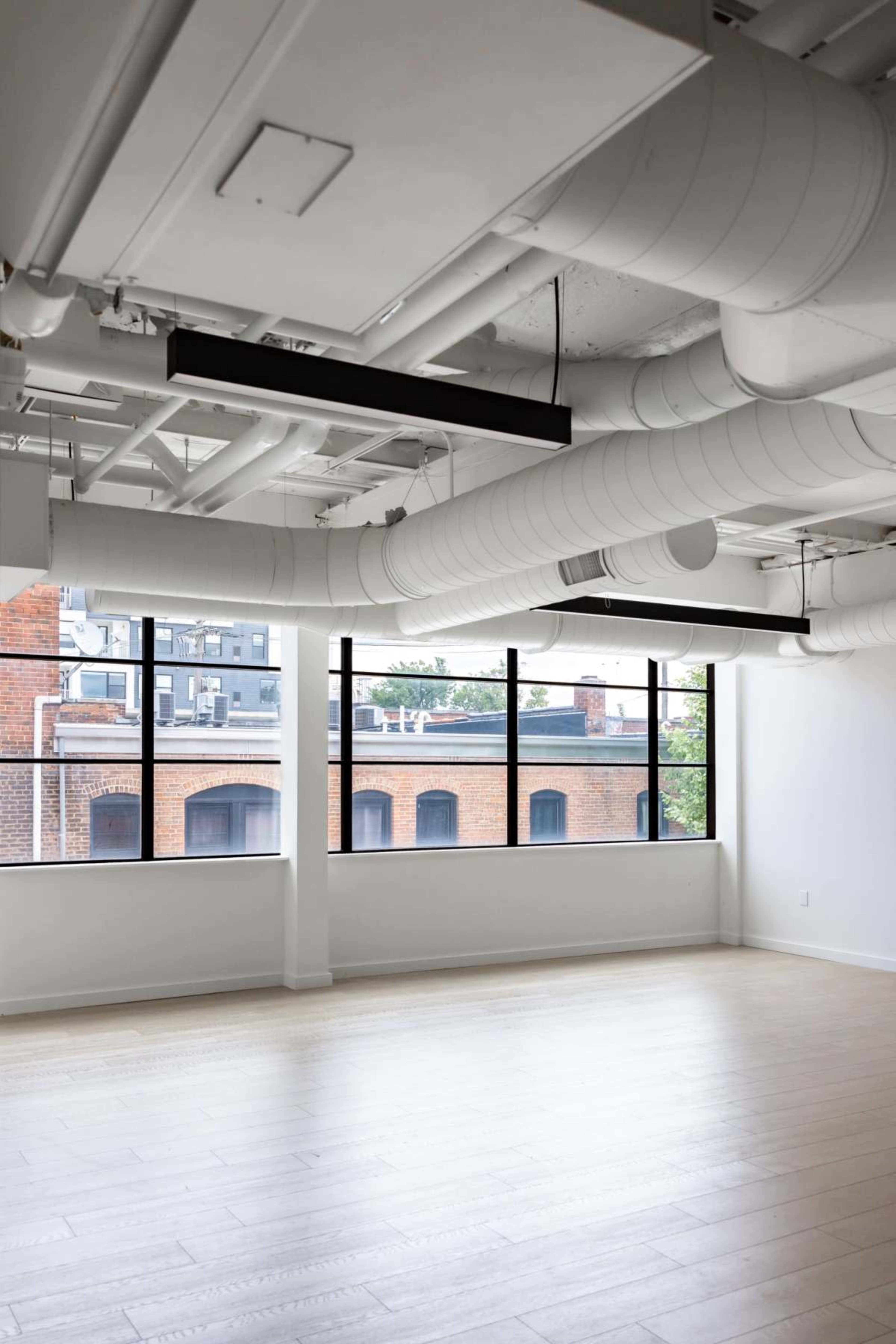 City studio with Green Space & Skyline View Image in Ohio City, Cleveland, OH