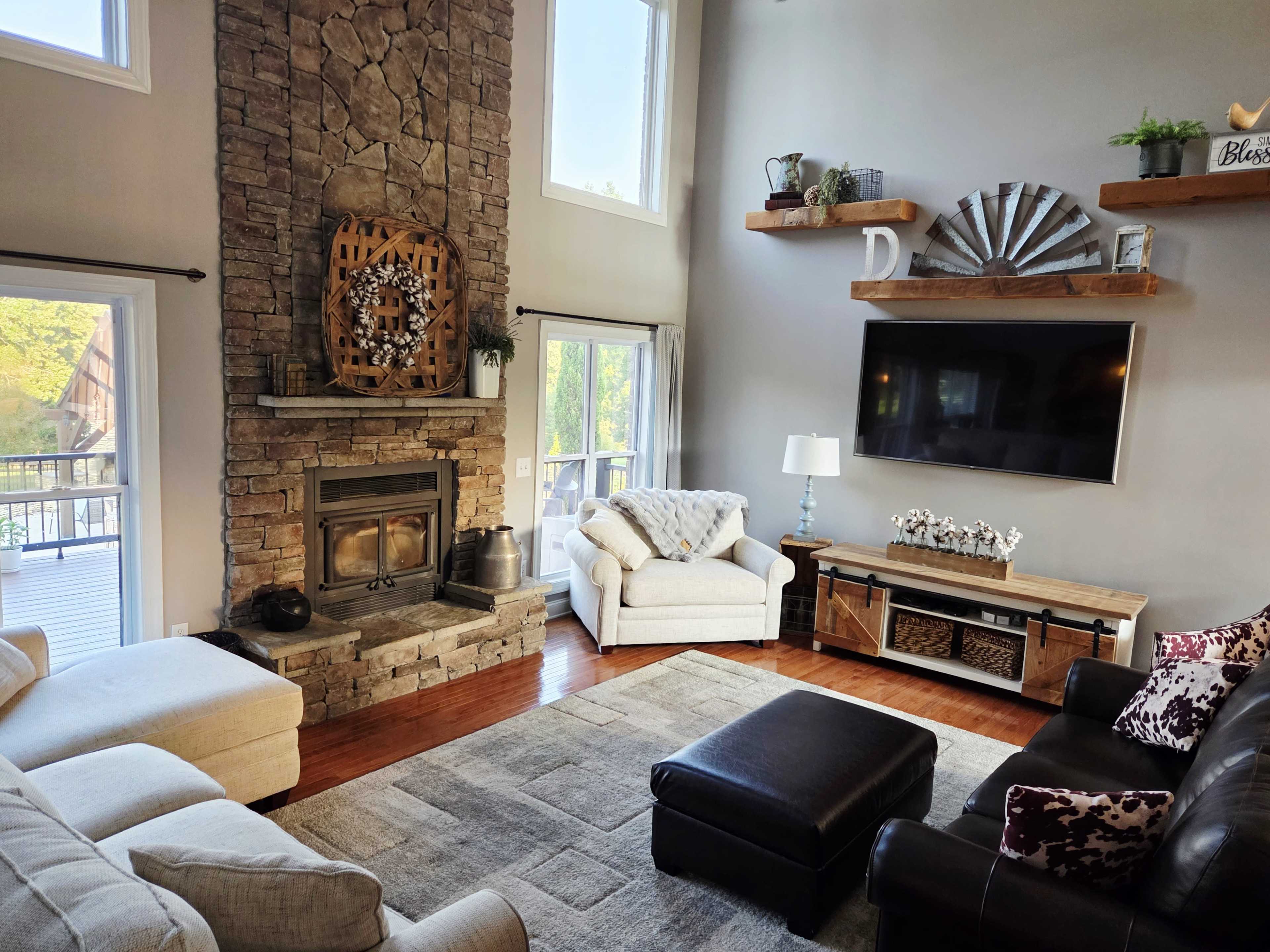 Country Estate with Full Ammenities Image in , Winder, GA