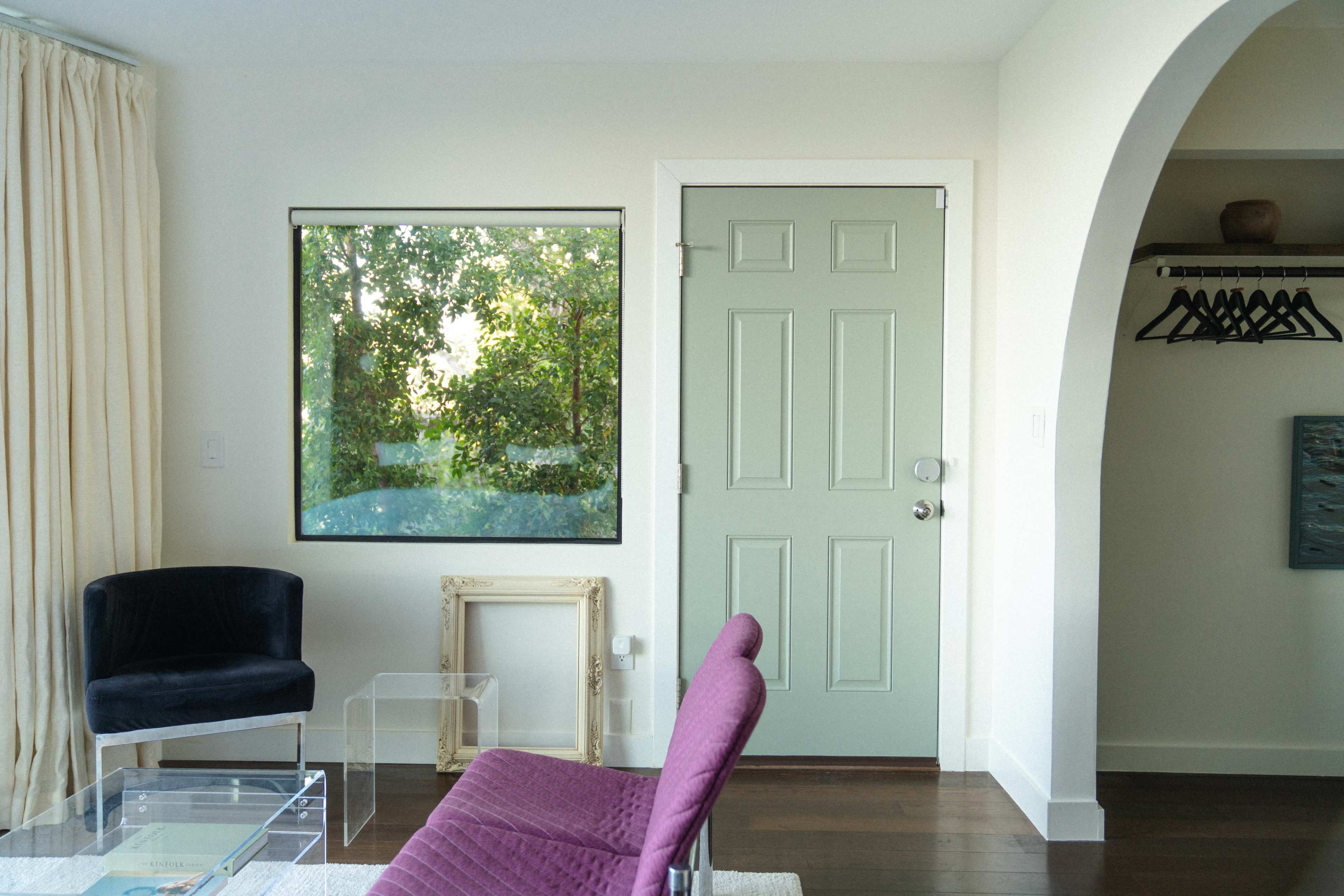 Private Room (independent studio) with a Beautiful View Image in Studio City, Studio city, CA