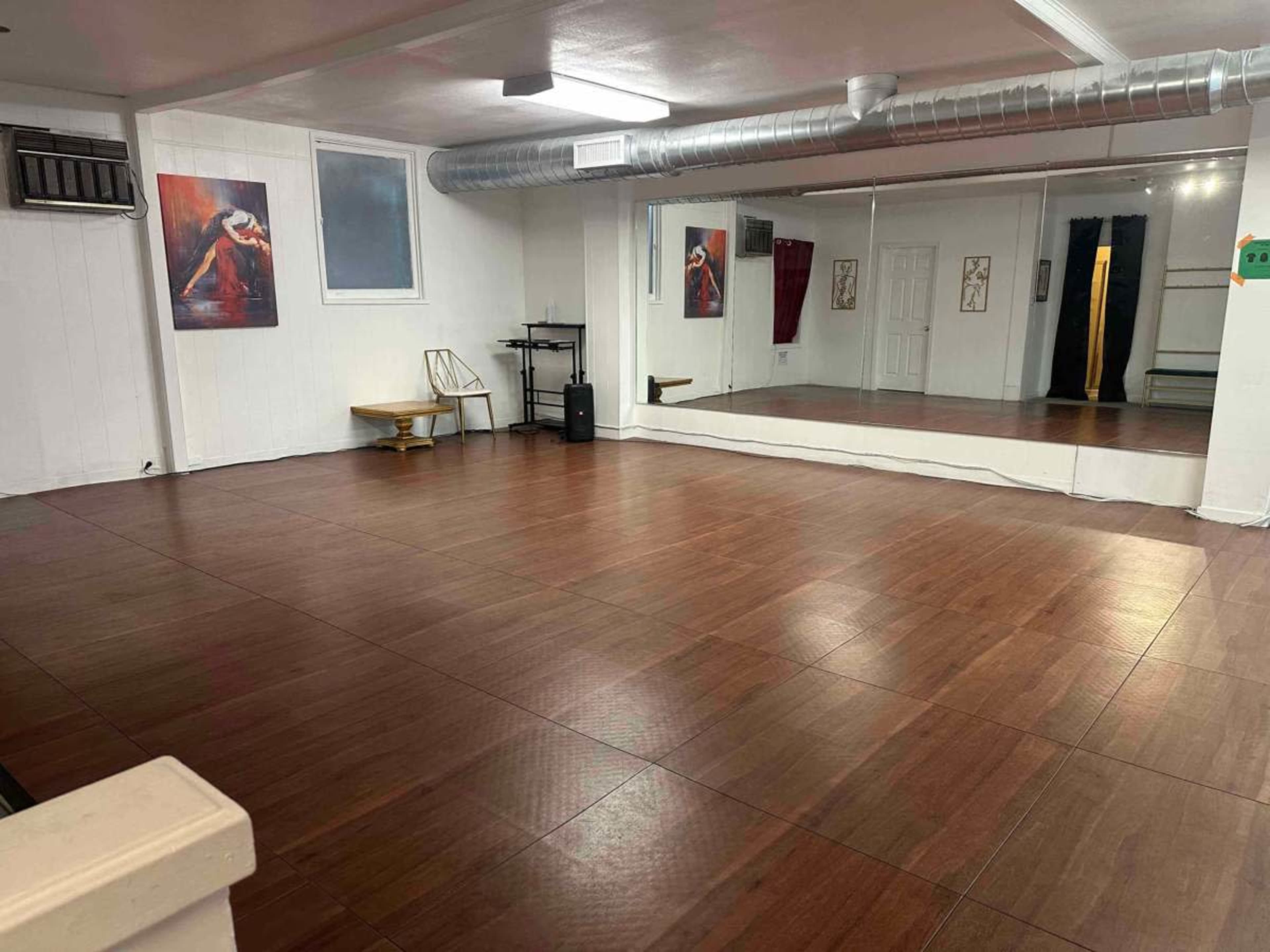 Downtown Intimate Dance Studio Image in SoMa, San Francisco, CA