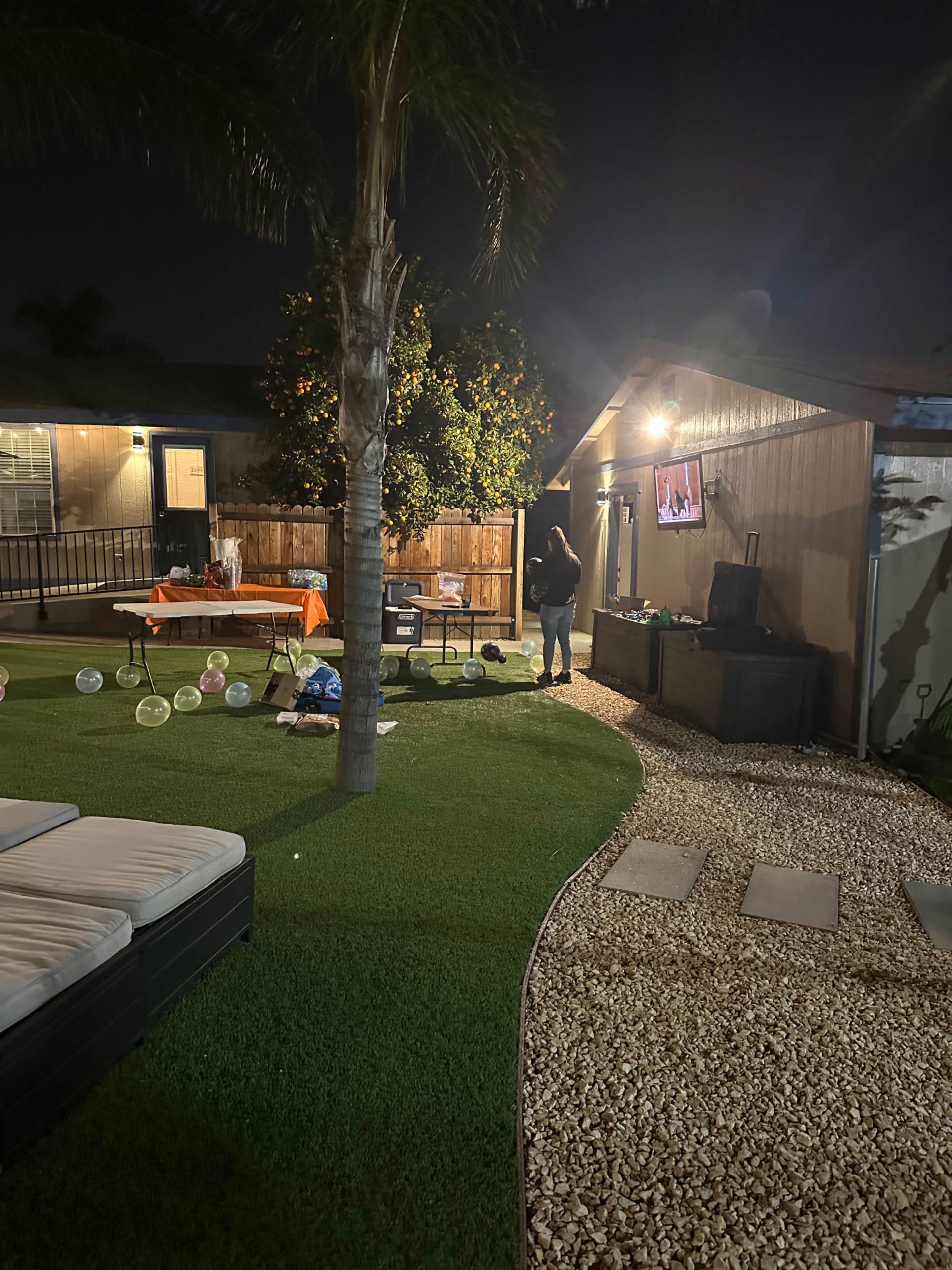Inland Empire backyard enchanted oasis Image in Bloomington, Bloomington, CA