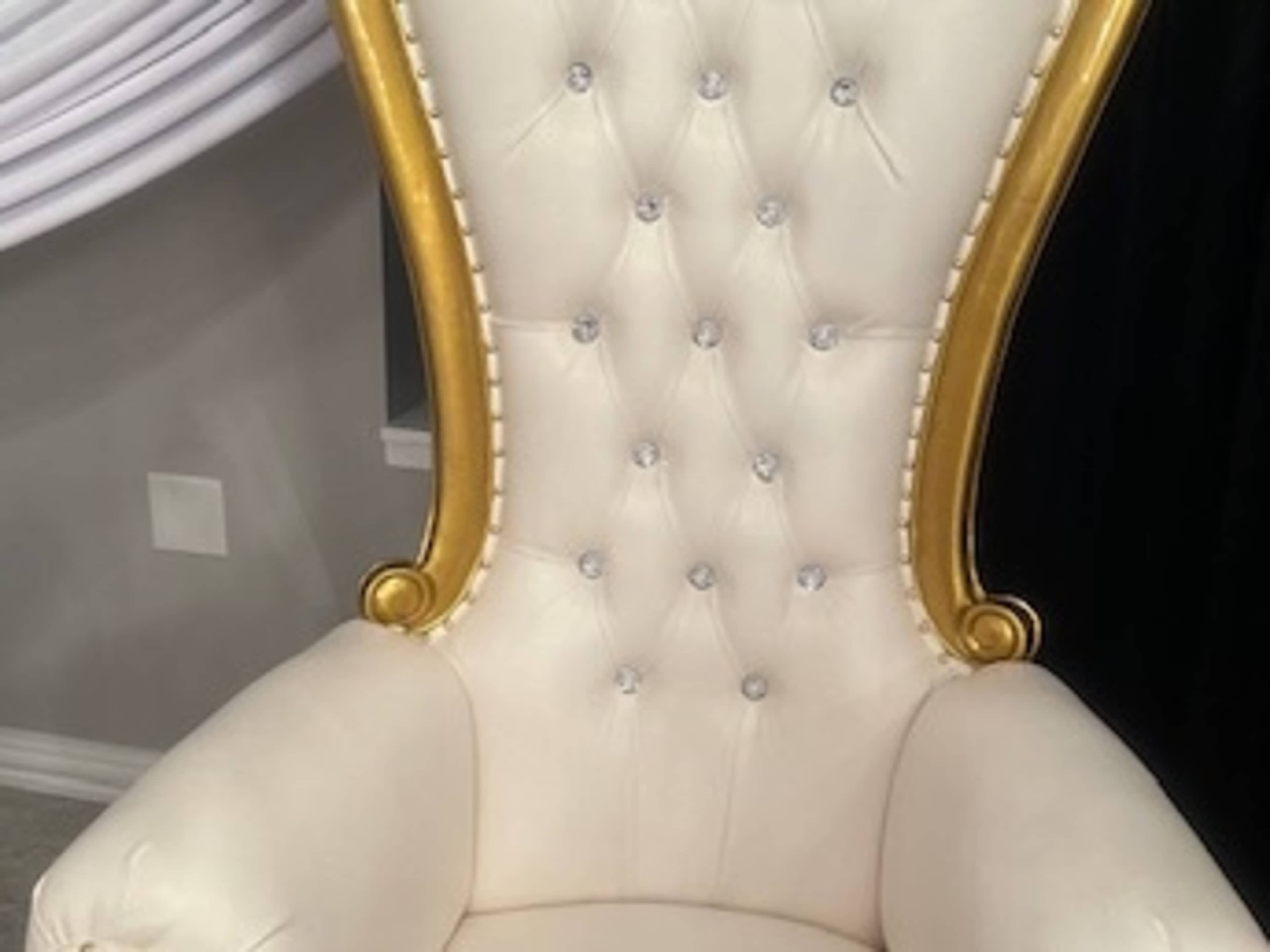 Queen Throne Chair