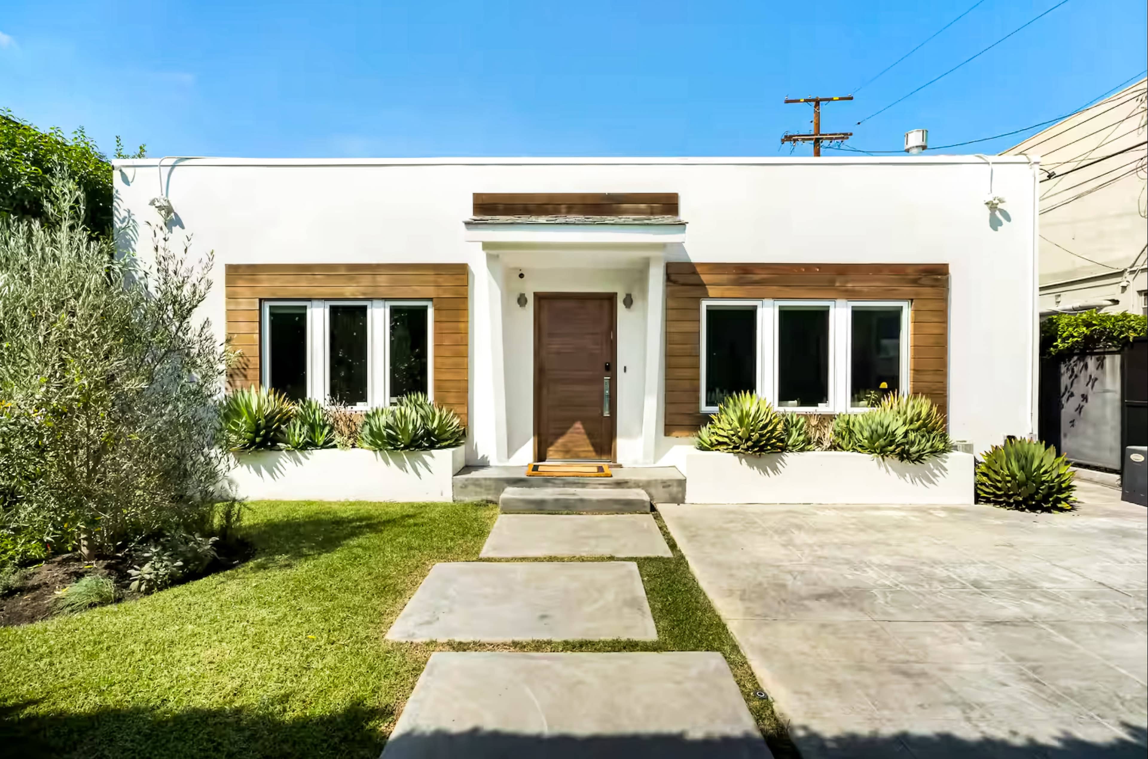 Luxury Locations | Contemporary Home with Neutral Tones & Spacious ...