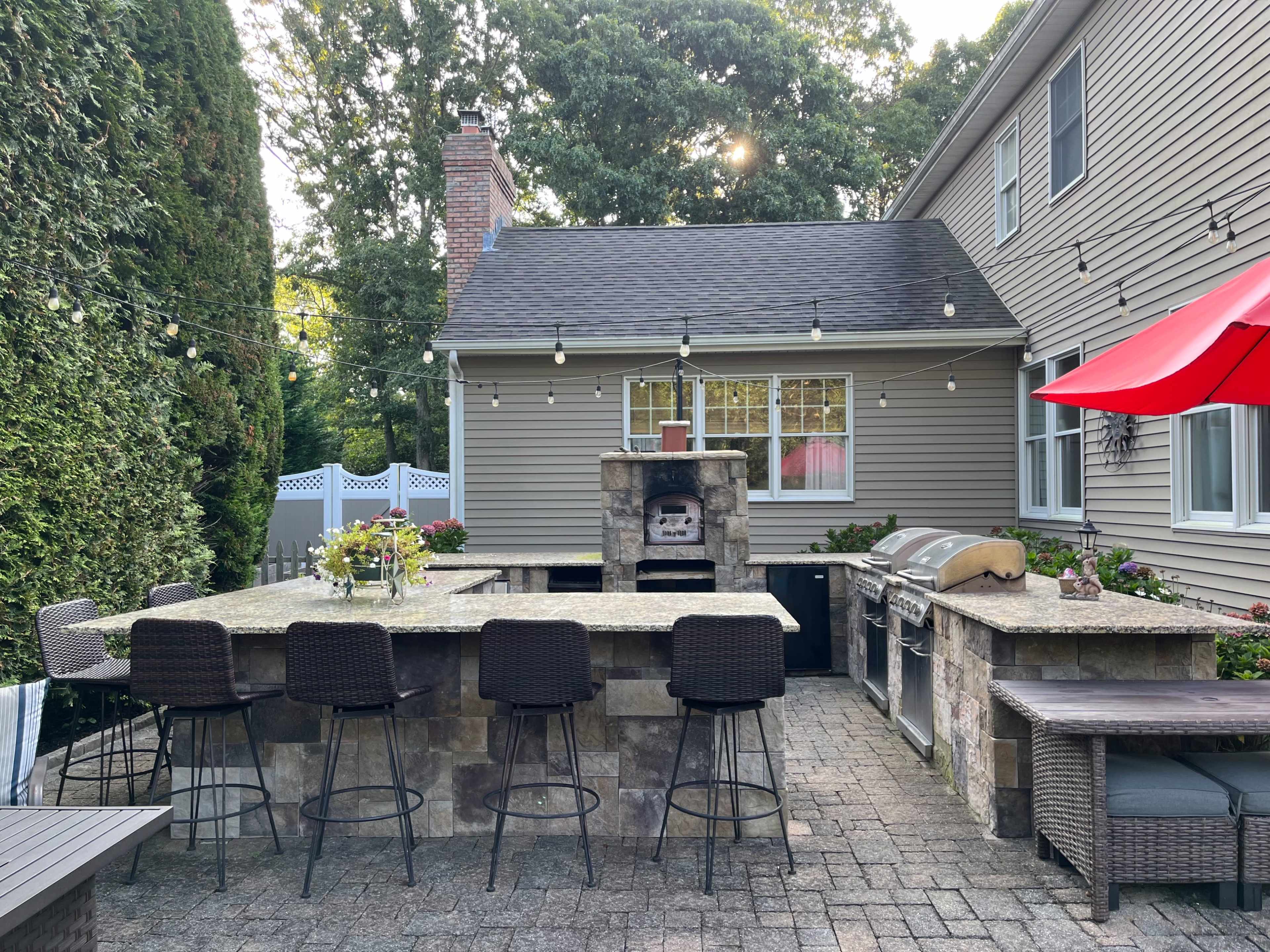 Country setting with charm Image in Brookhaven, shirley, NY