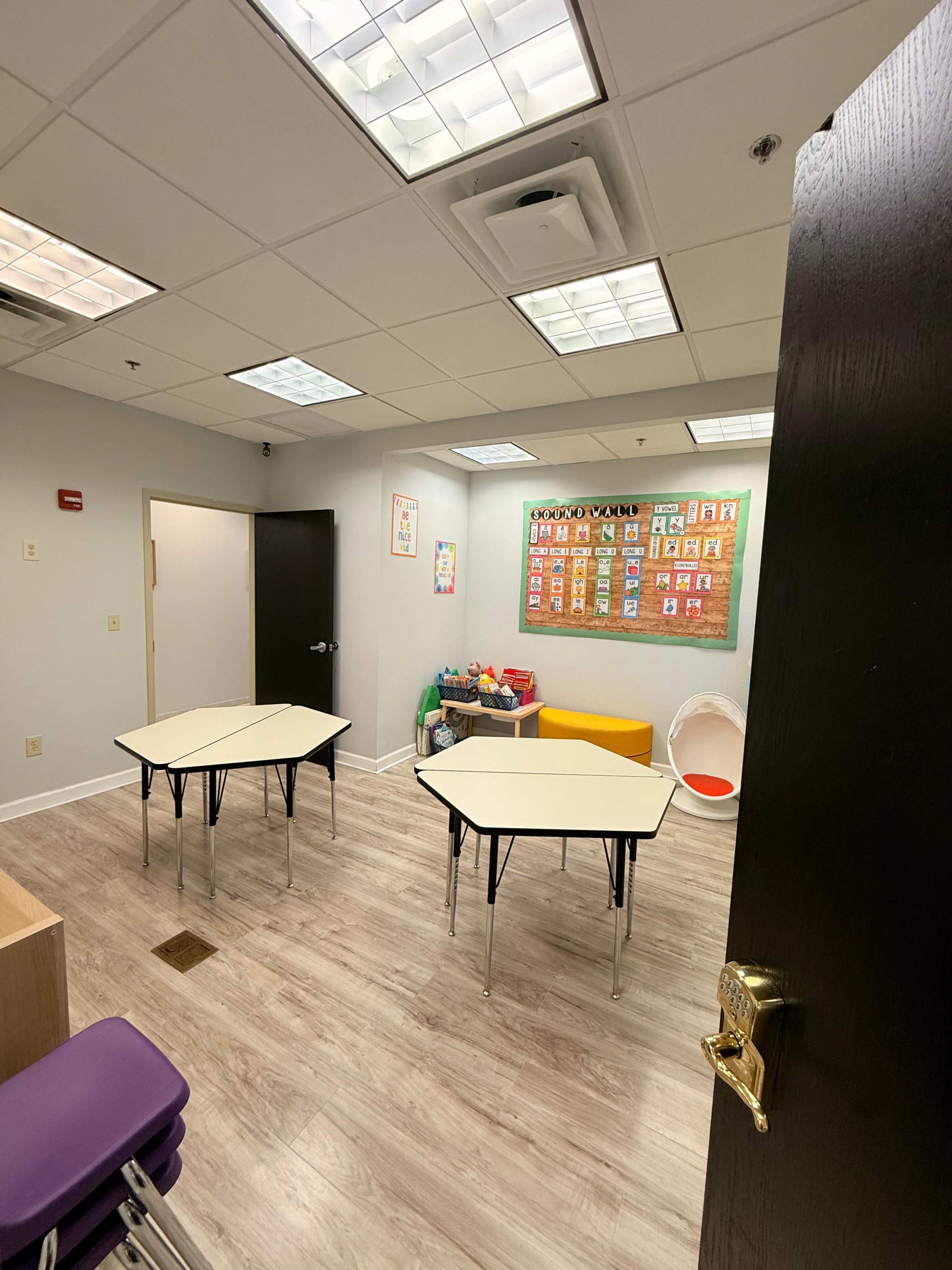 Cozy Child-Therapy Space in Village Park Plaza Image in Hunters Creek, Orlando, FL