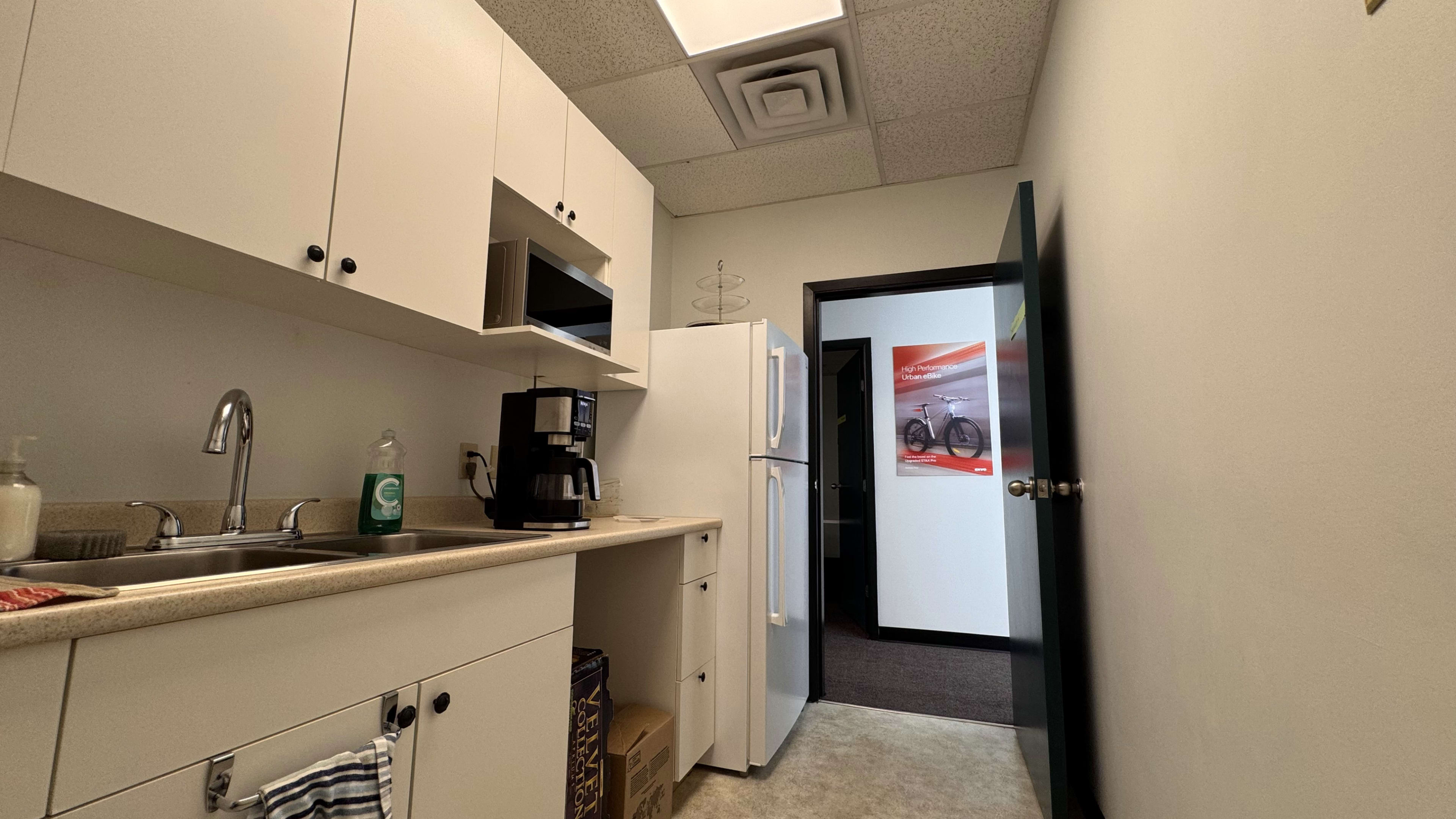 Photo/Film Studio Image in East Vancouver, Vancouver, BC