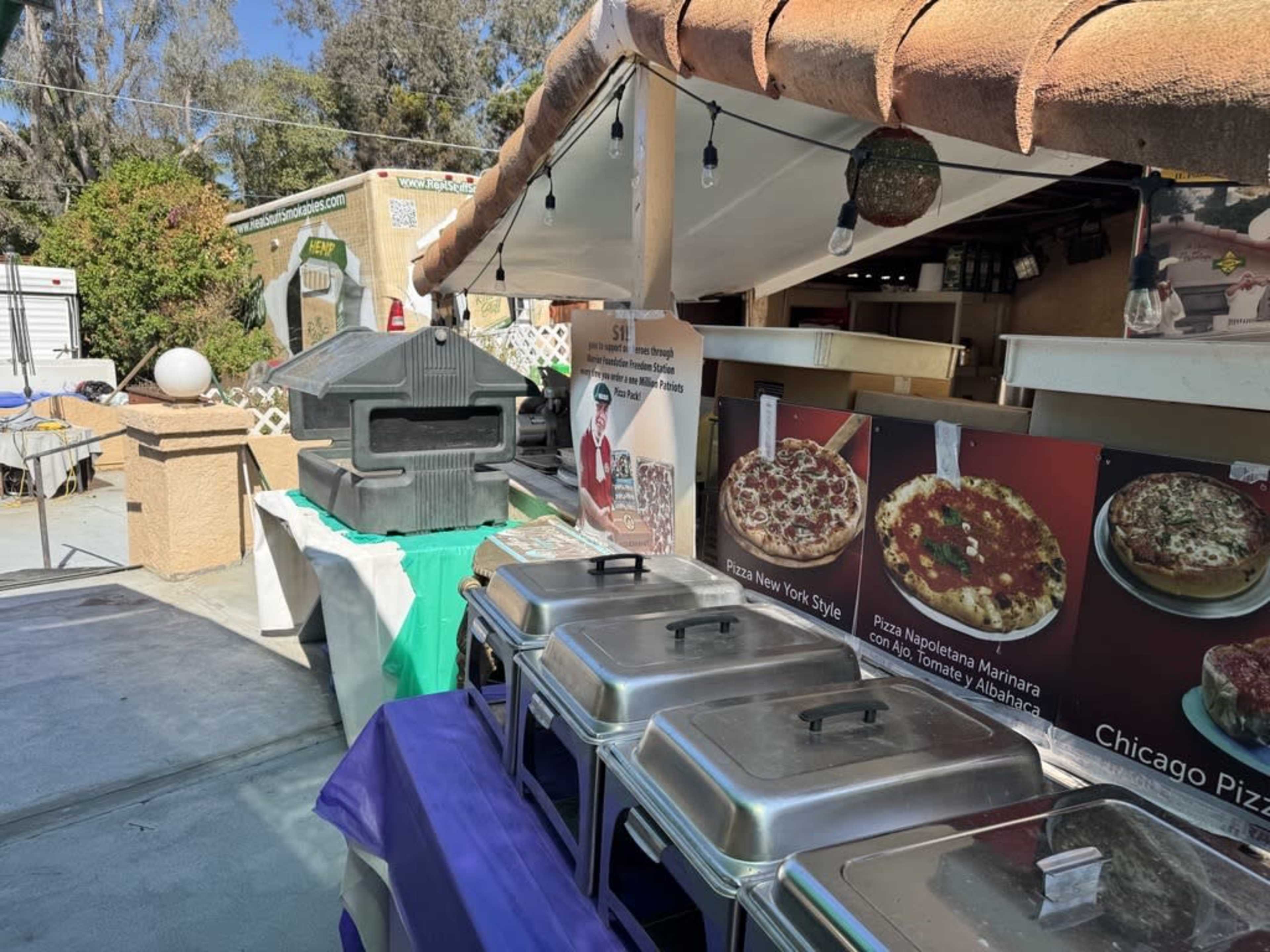 Beautiful Italian Villa with outdoor kitchen and pizza oven Image in Vista, Vista, CA