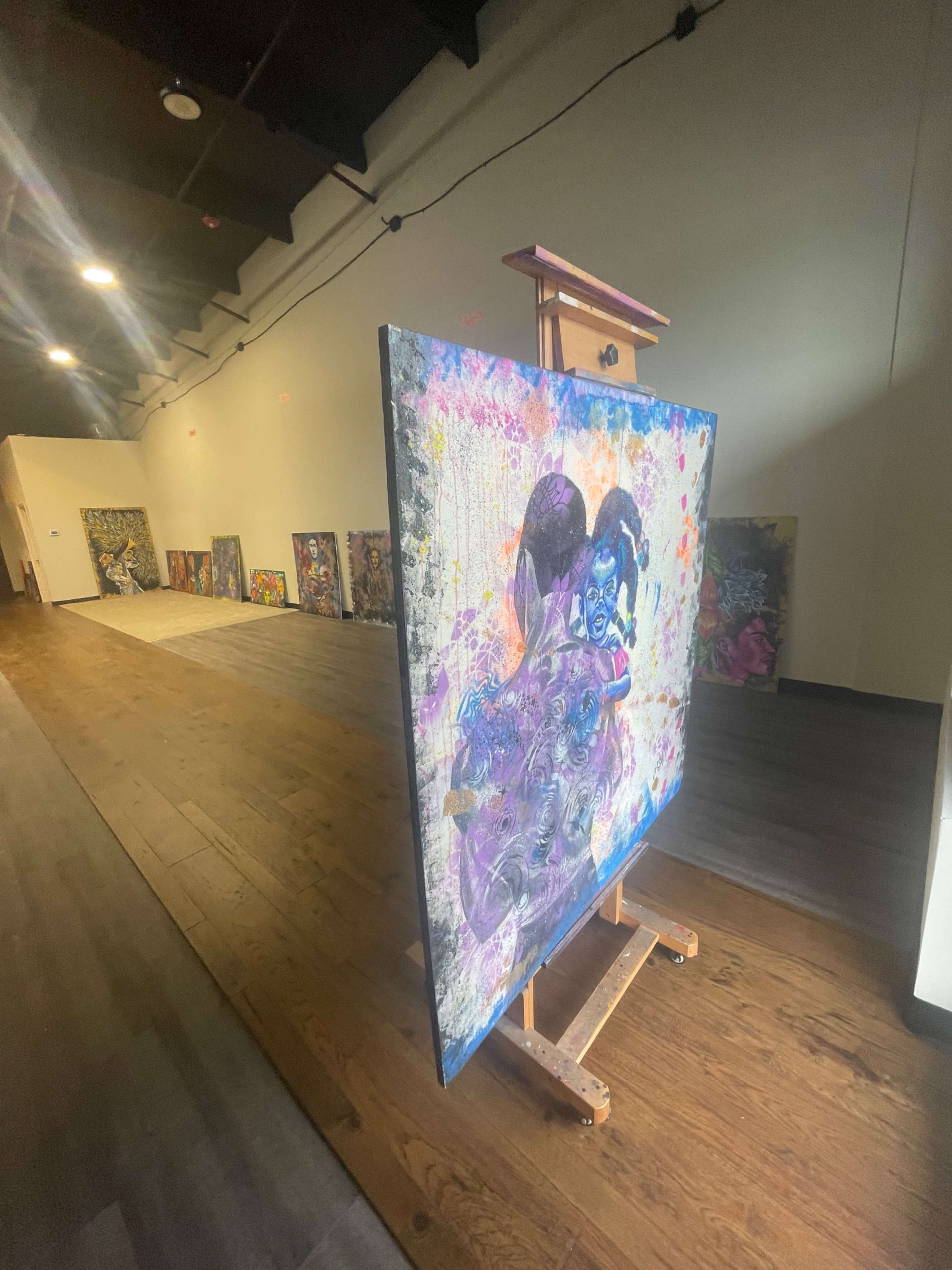 Woodstock Gallery Studio with Artistic Walls, Ideal for Shoots & Filming Image in Woodstock, Woodstock, GA