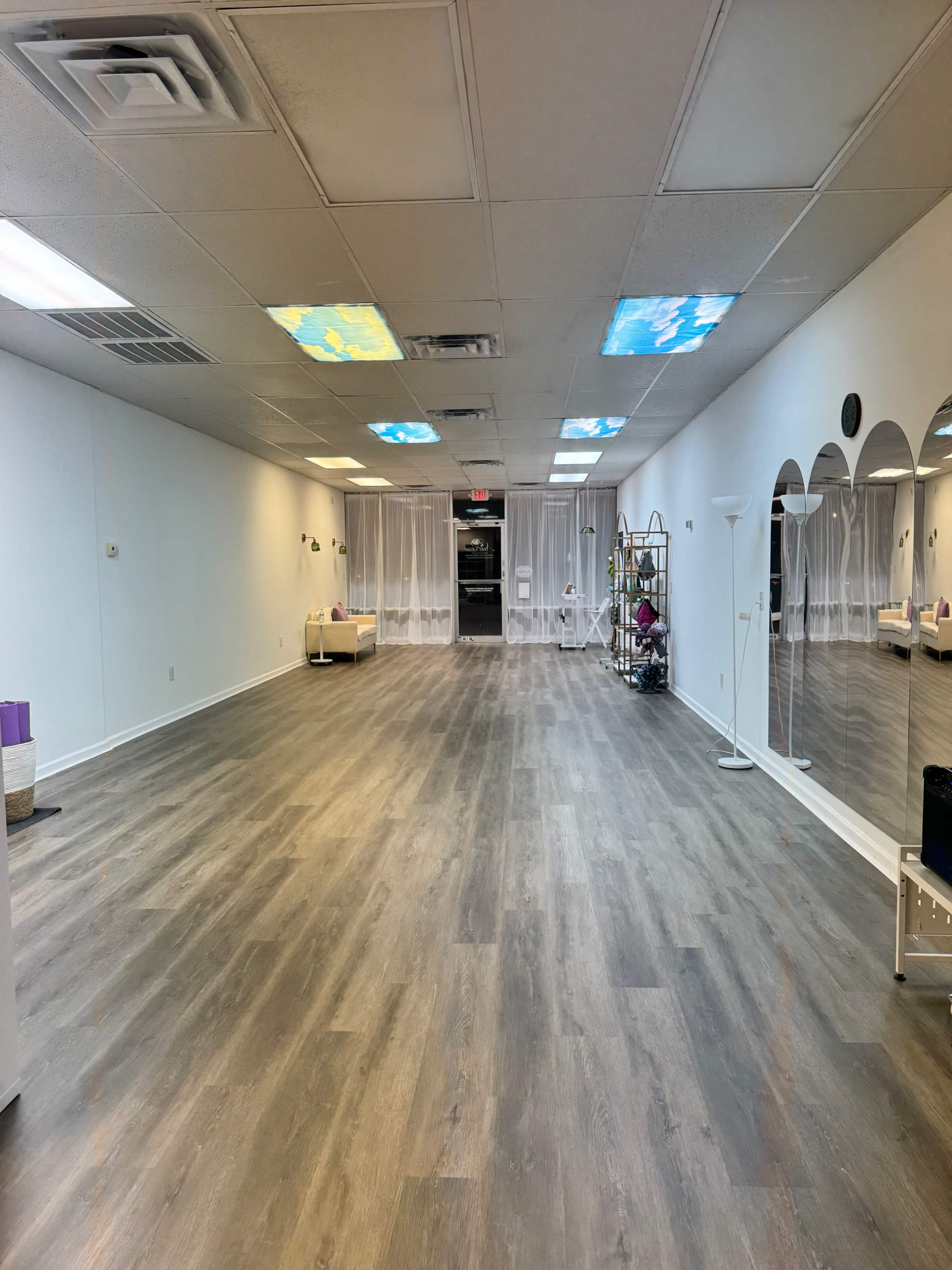 Open-Concept Creative Studio - Sugar Land Image in Highlands Square, Sugar Land, TX