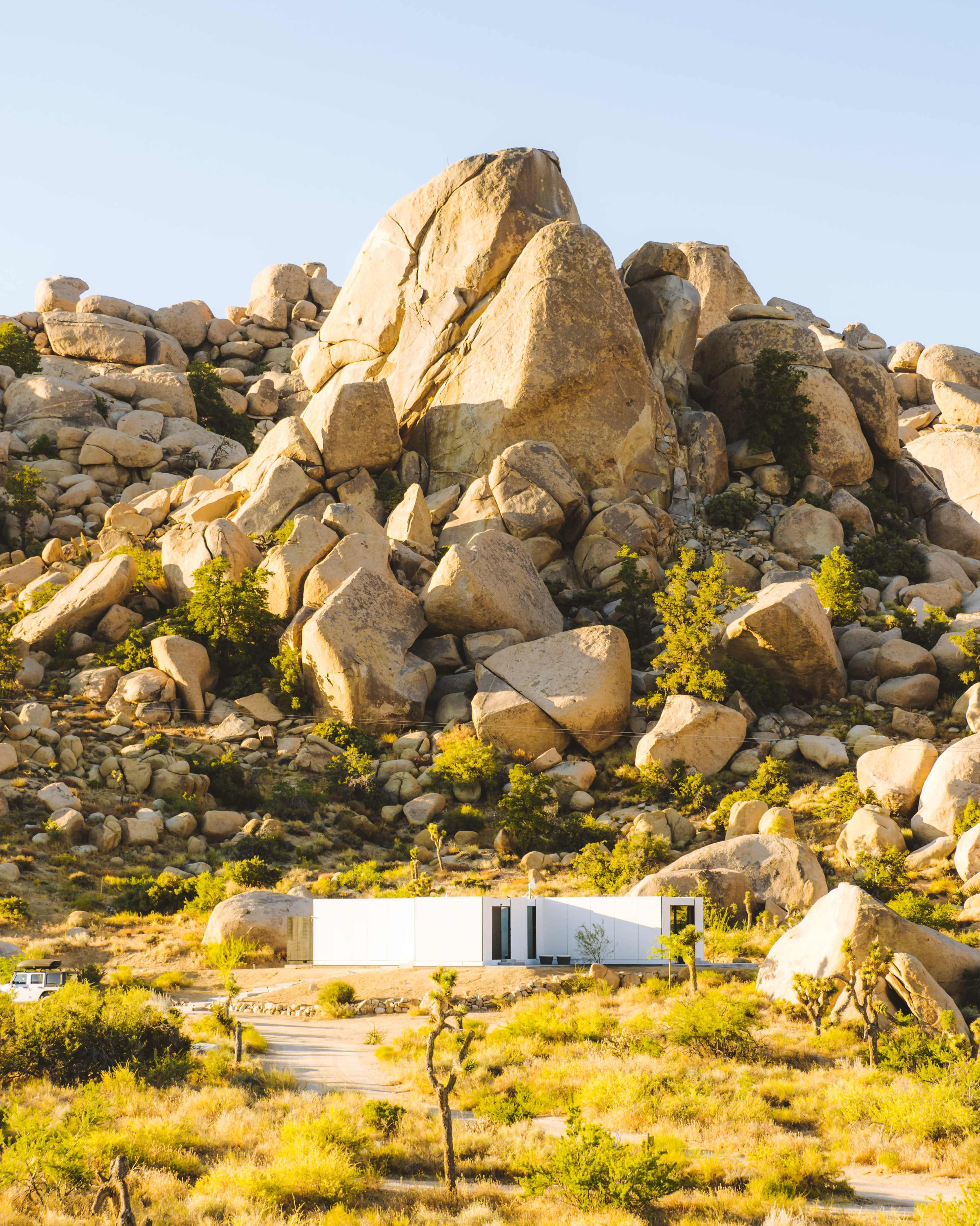 Sol to Soul - Modern Desert Oasis with Stunning Boulders & Views Image in , Pioneertown, CA