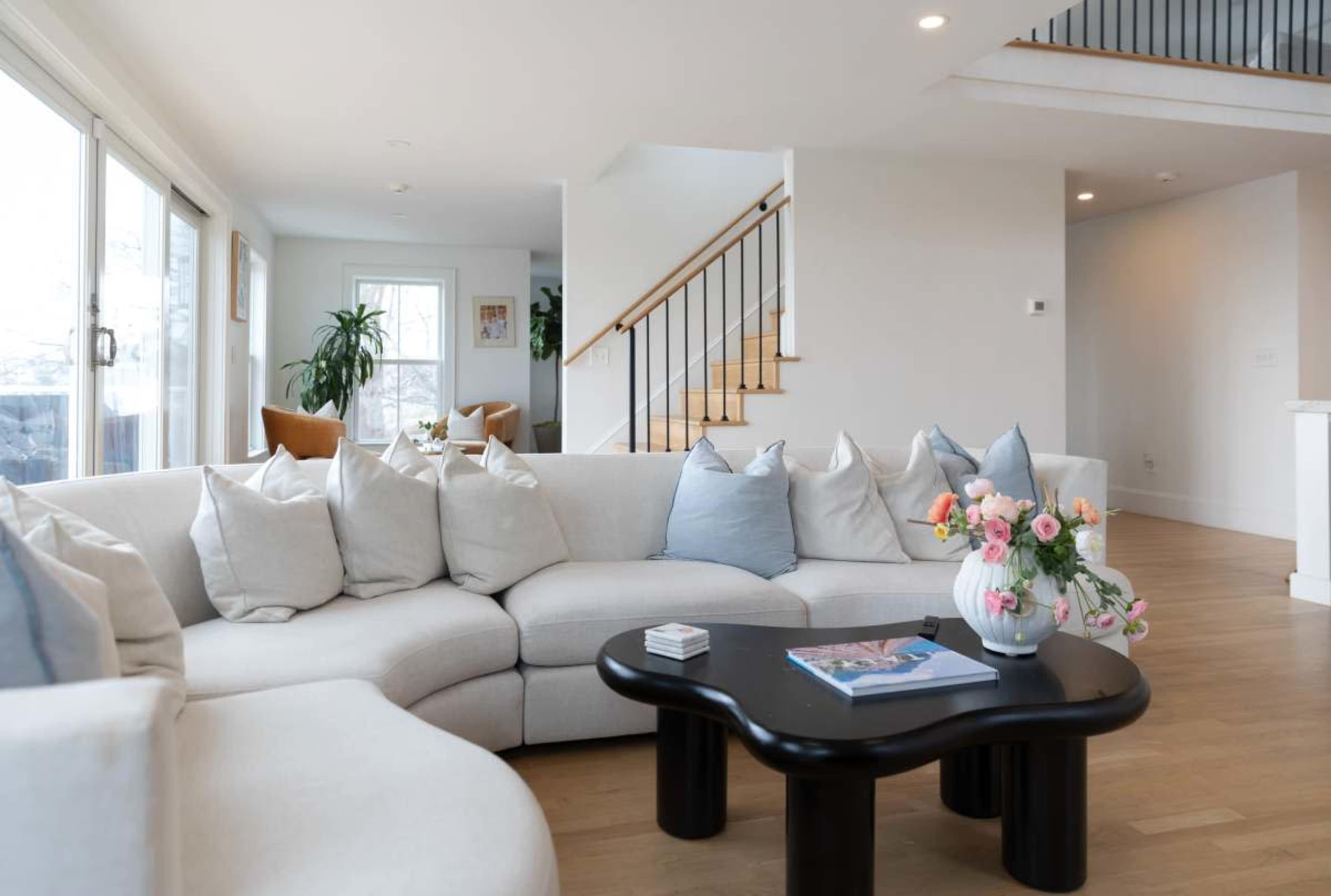 Waterfront Luxury Beach House on South Shore of Boston Image in Scituate, Scituate, MA