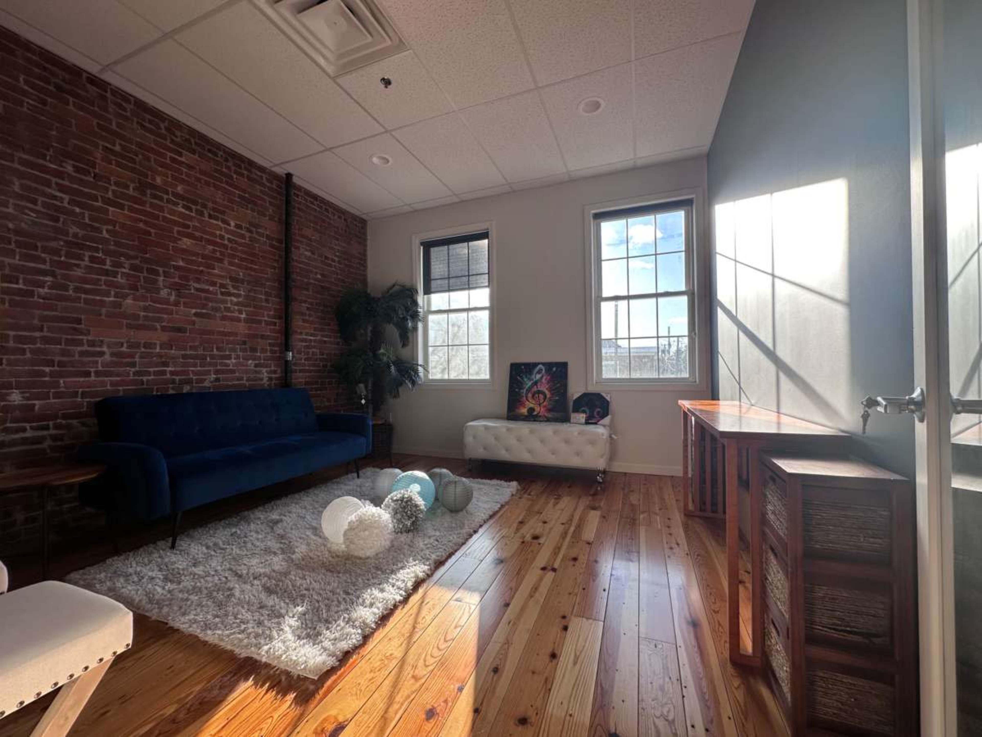 Danvers Loft: Modern Industrial Photo Studio & Event Space Image in Danvers, Danvers, MA