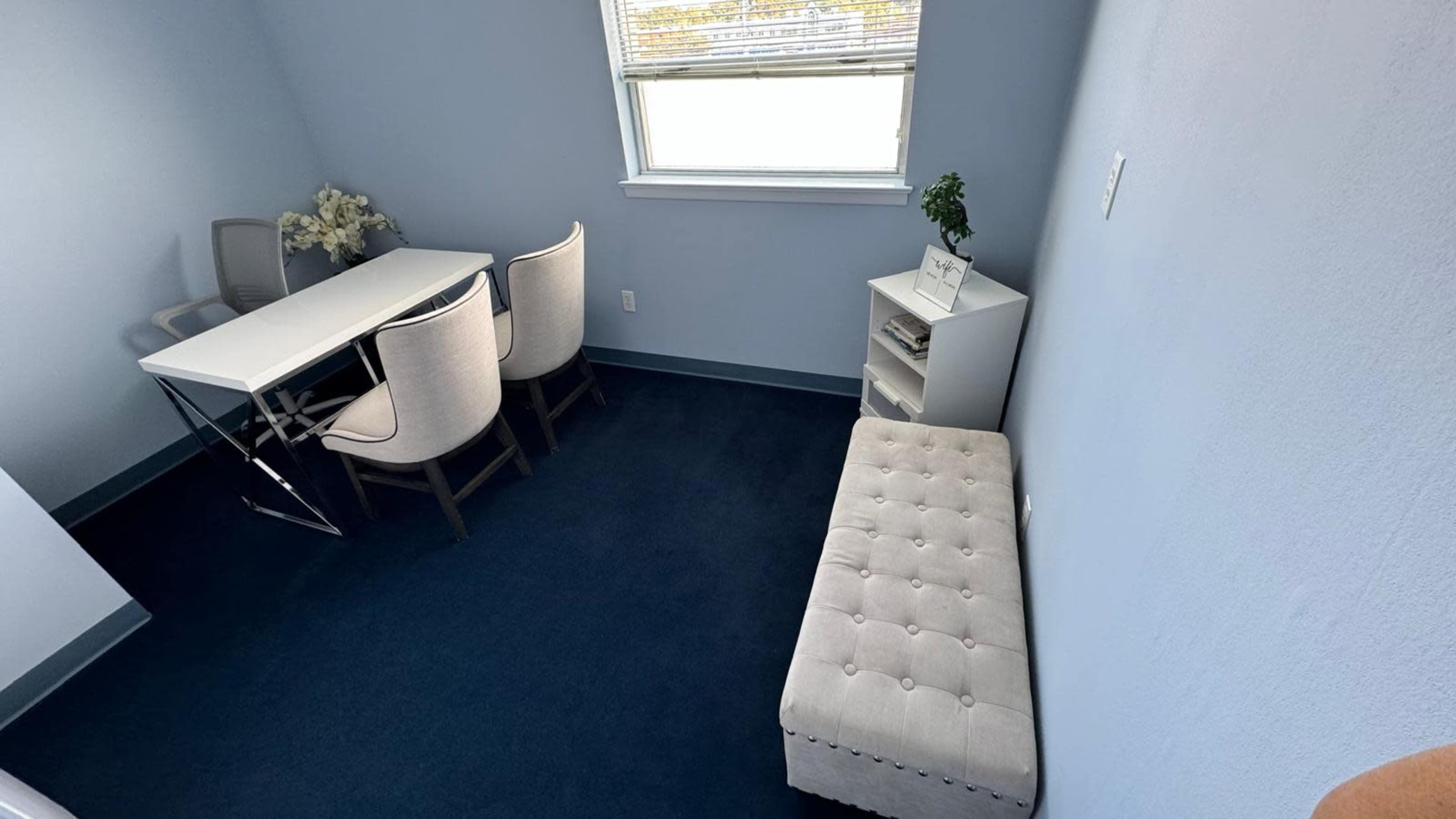 Quiet office space located in an office suite Image in Stratford, Stratford, CT
