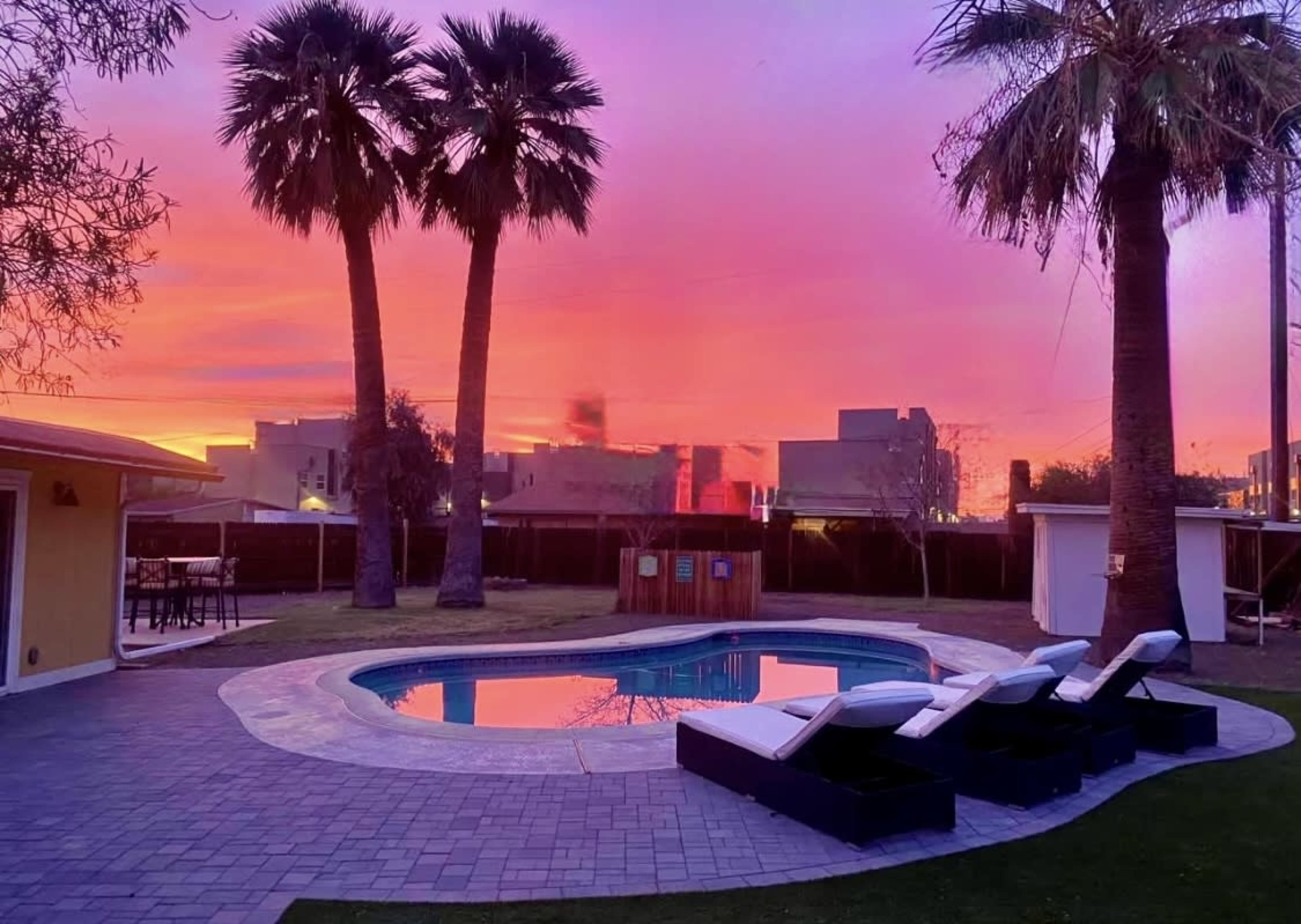 Pool House Bistro Pets allowed w/ 2BR & 4bd w/ & BBQ Image in North Mountain Village, Phoenix, AZ