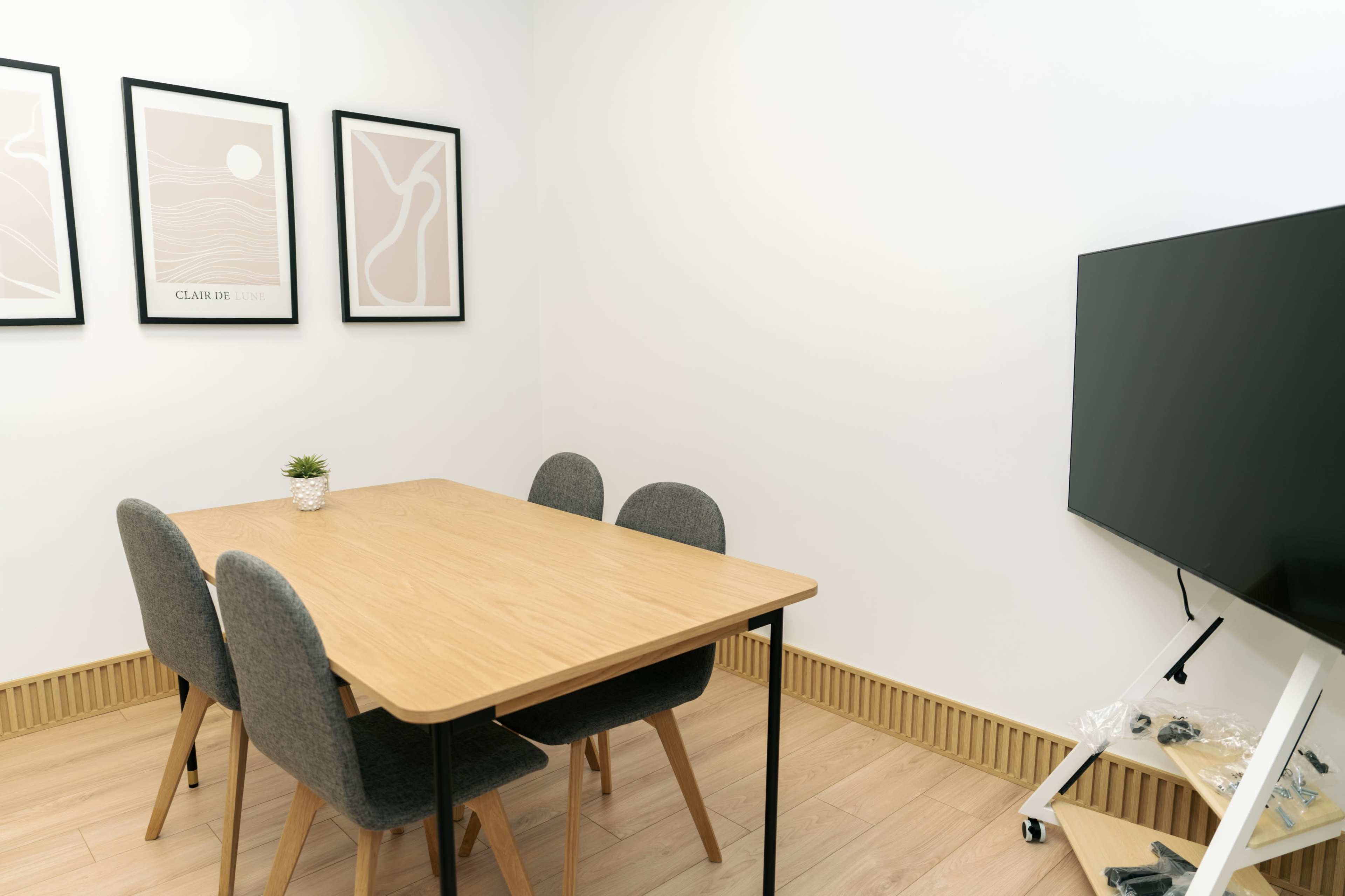 Private Meeting Room in West Broadway Image in Fairview, Vancouver, BC